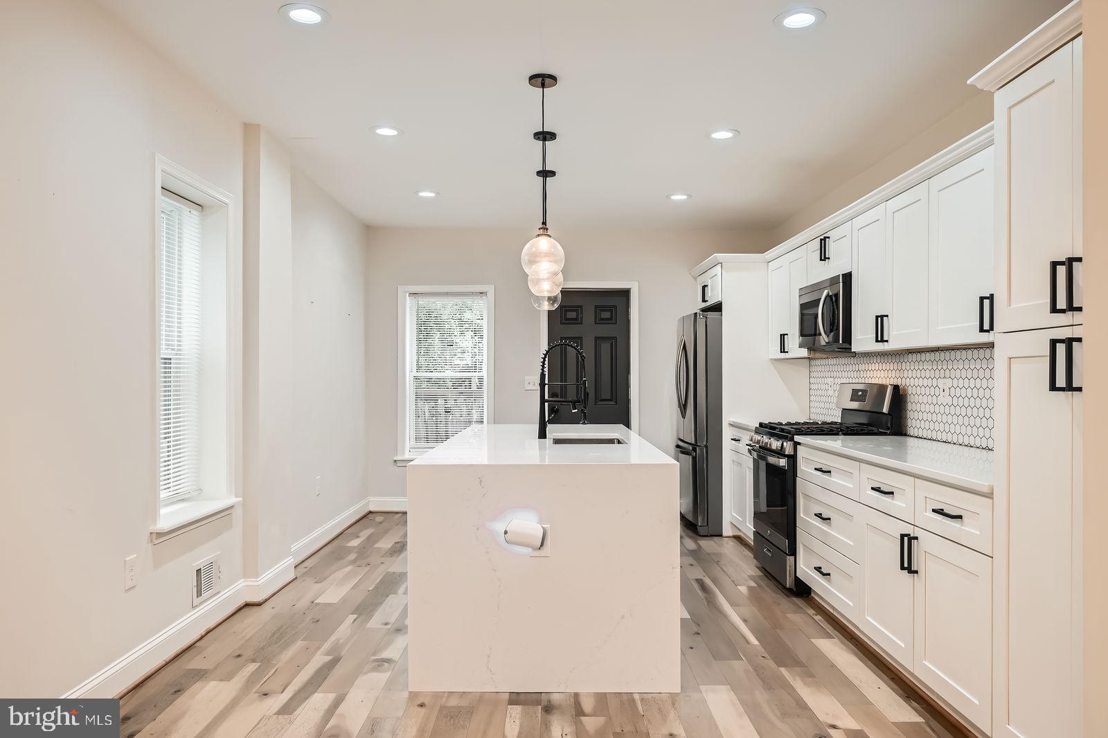 EDGECOMB - Residential
