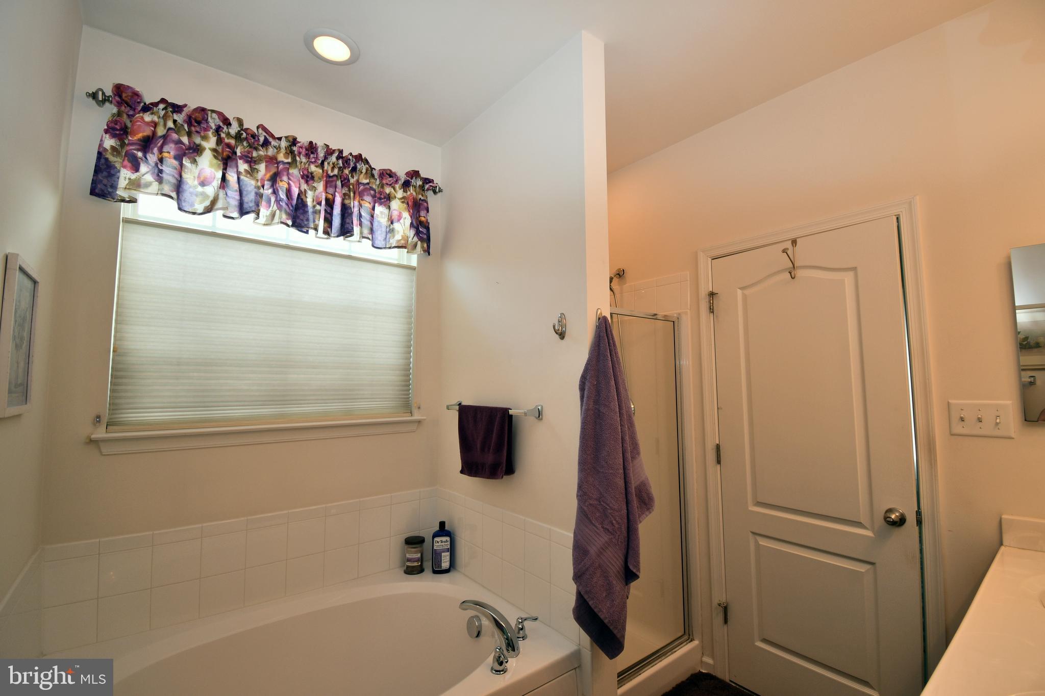 ARCHERS ROCK - Residential