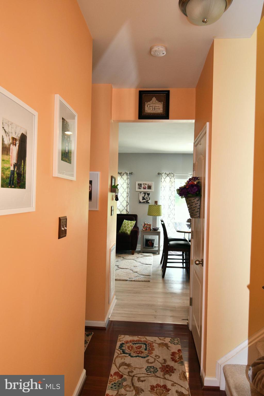 ARCHERS ROCK - Residential