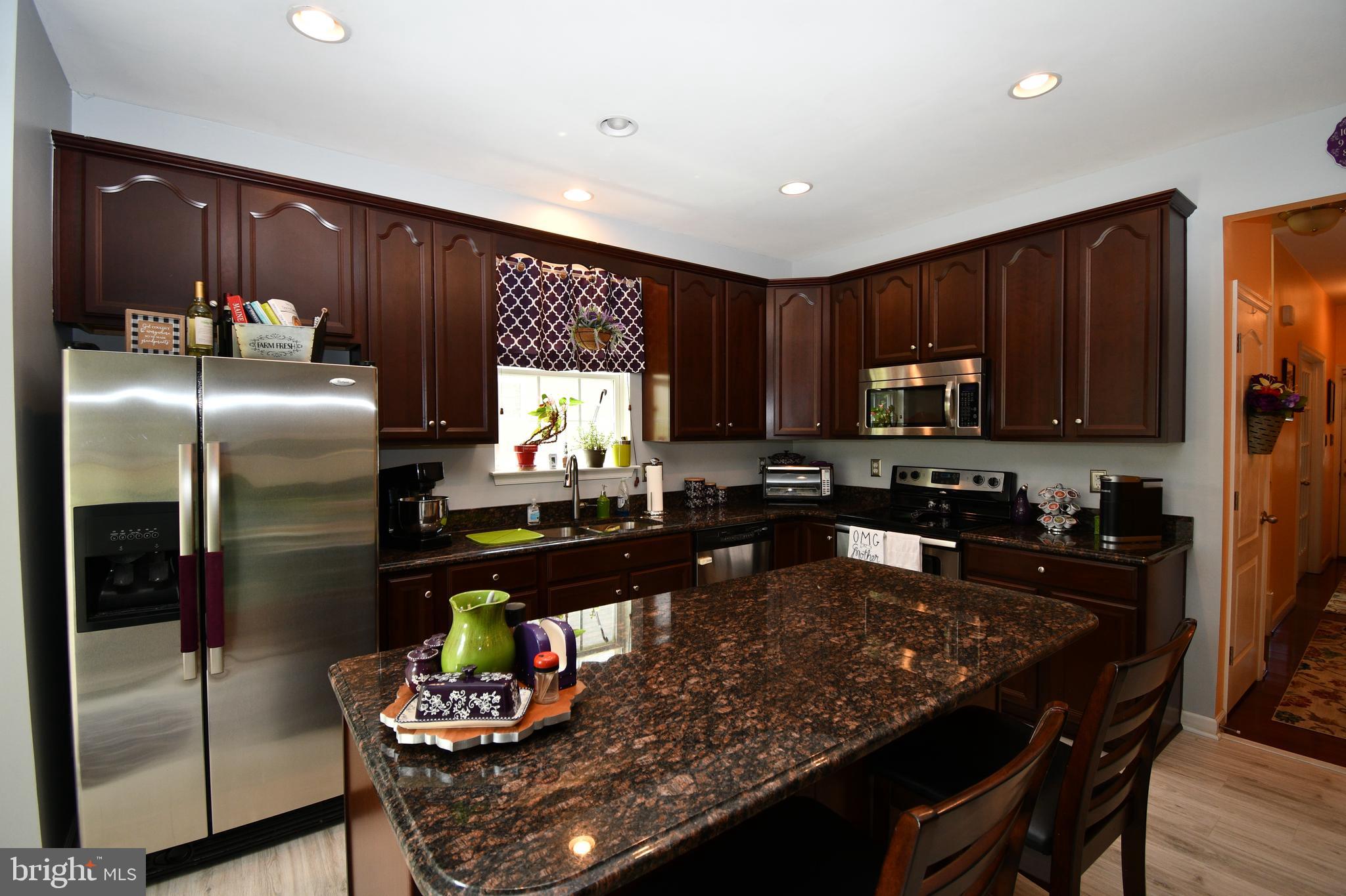 ARCHERS ROCK - Residential