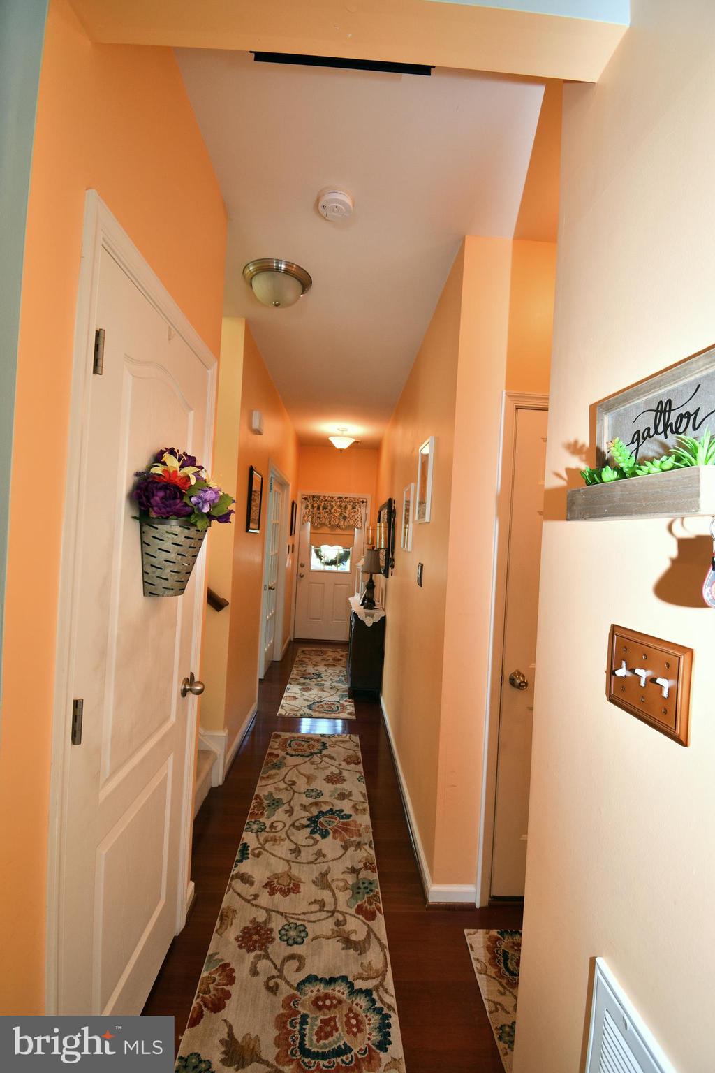 ARCHERS ROCK - Residential