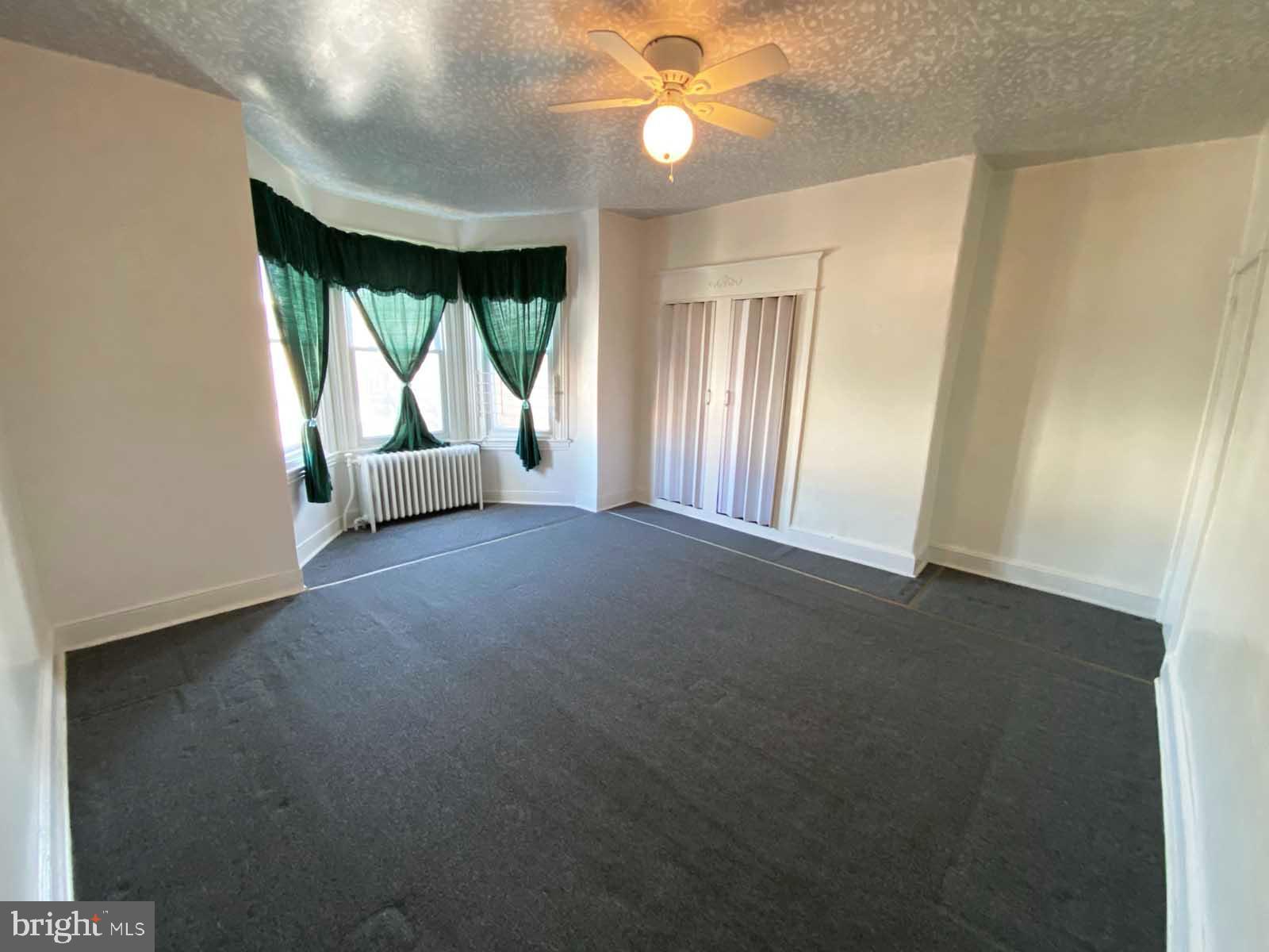 HUNTING PARK - Residential