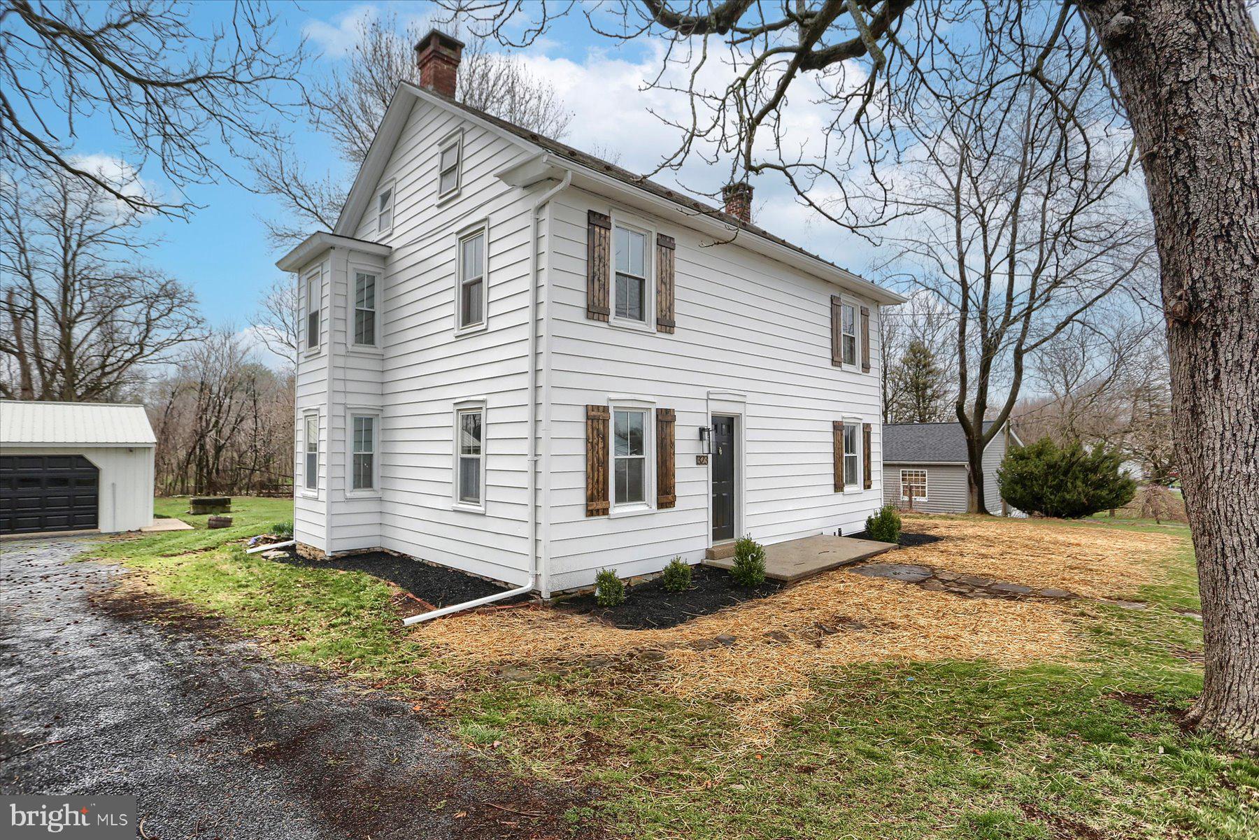 323 PLAZA DRIVE