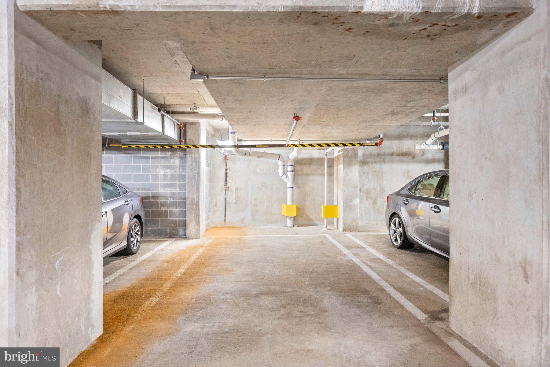 HAMPDEN ROW - Residential