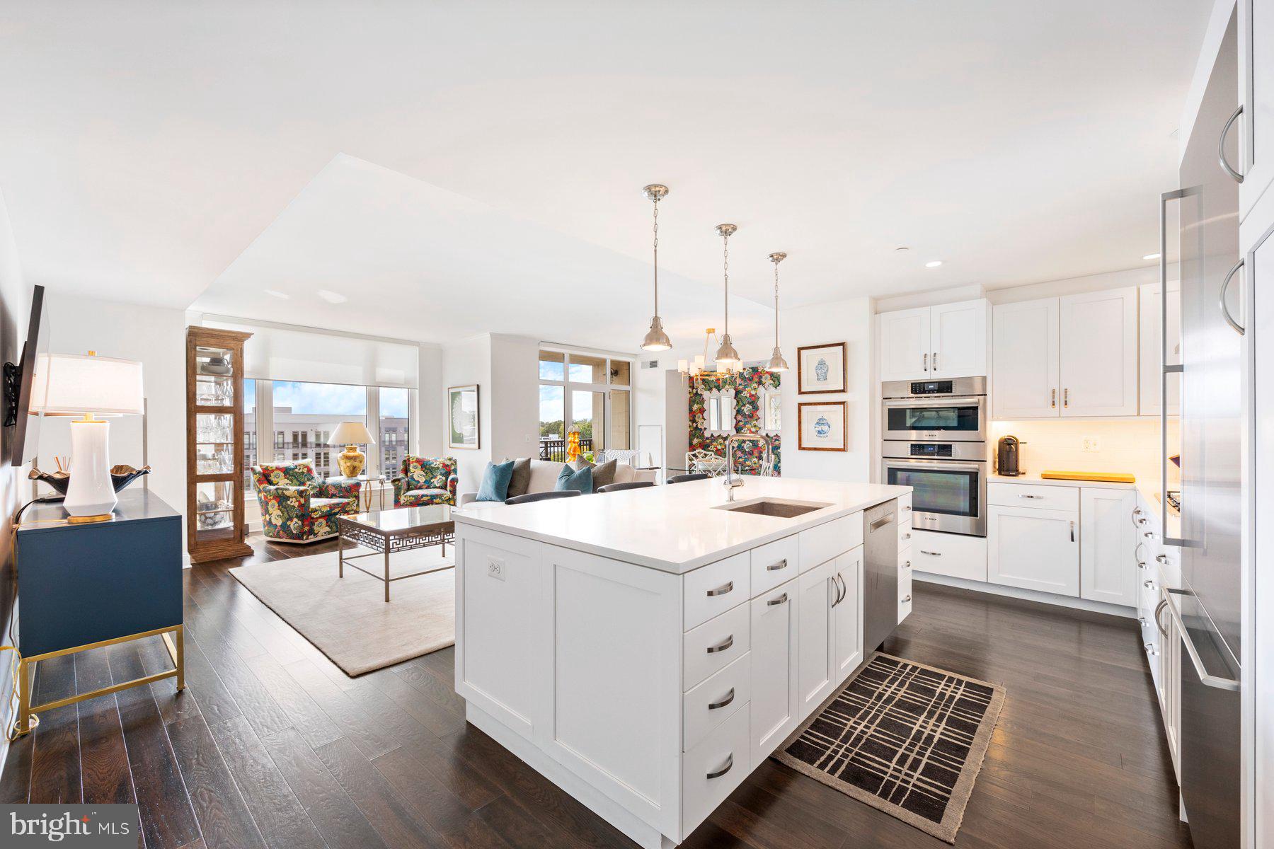 HAMPDEN ROW - Residential