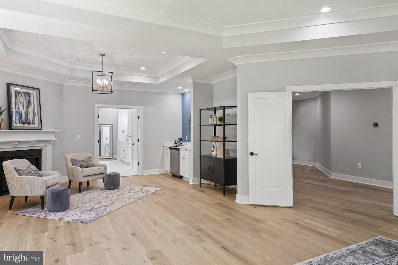 CLIFTON GREEN - Residential