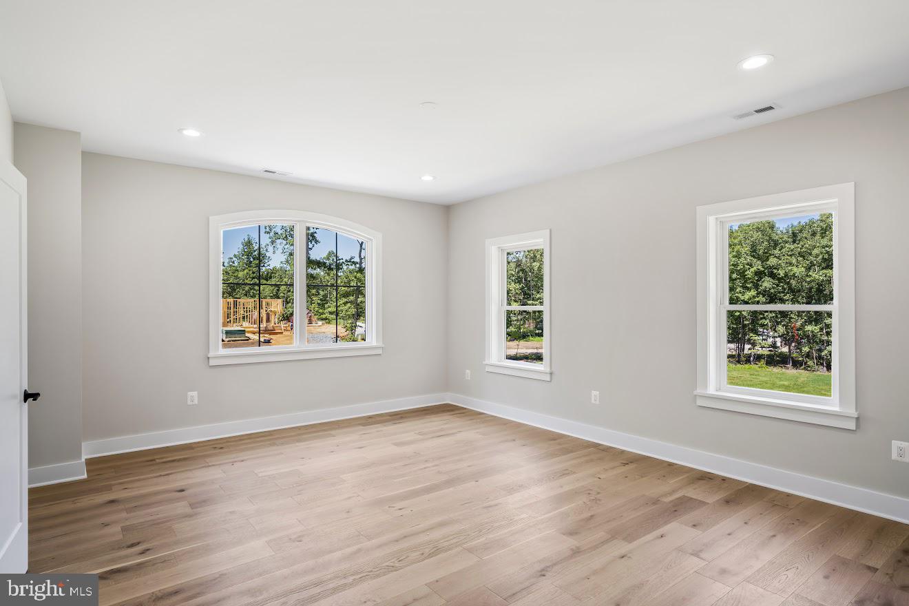 CLIFTON GREEN - Residential