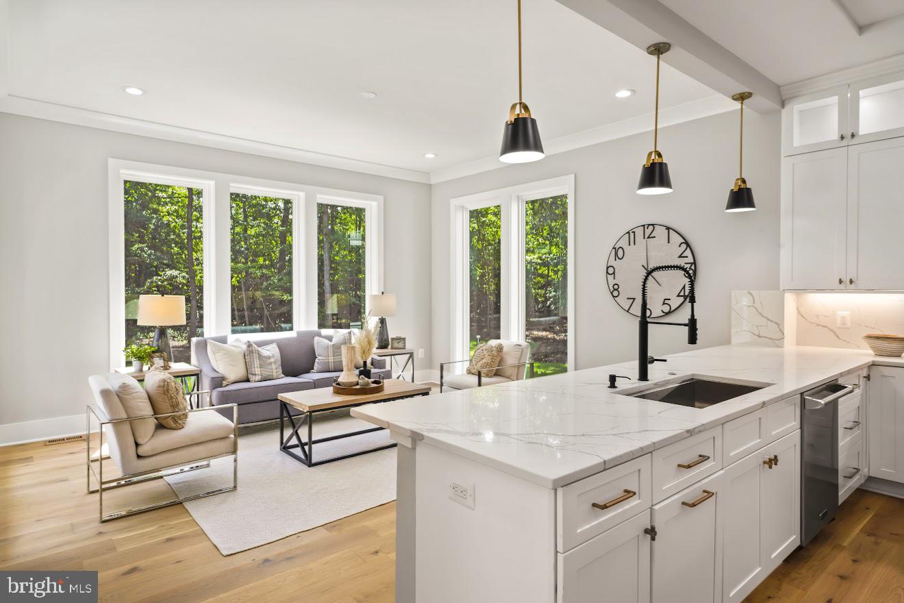 CLIFTON GREEN - Residential