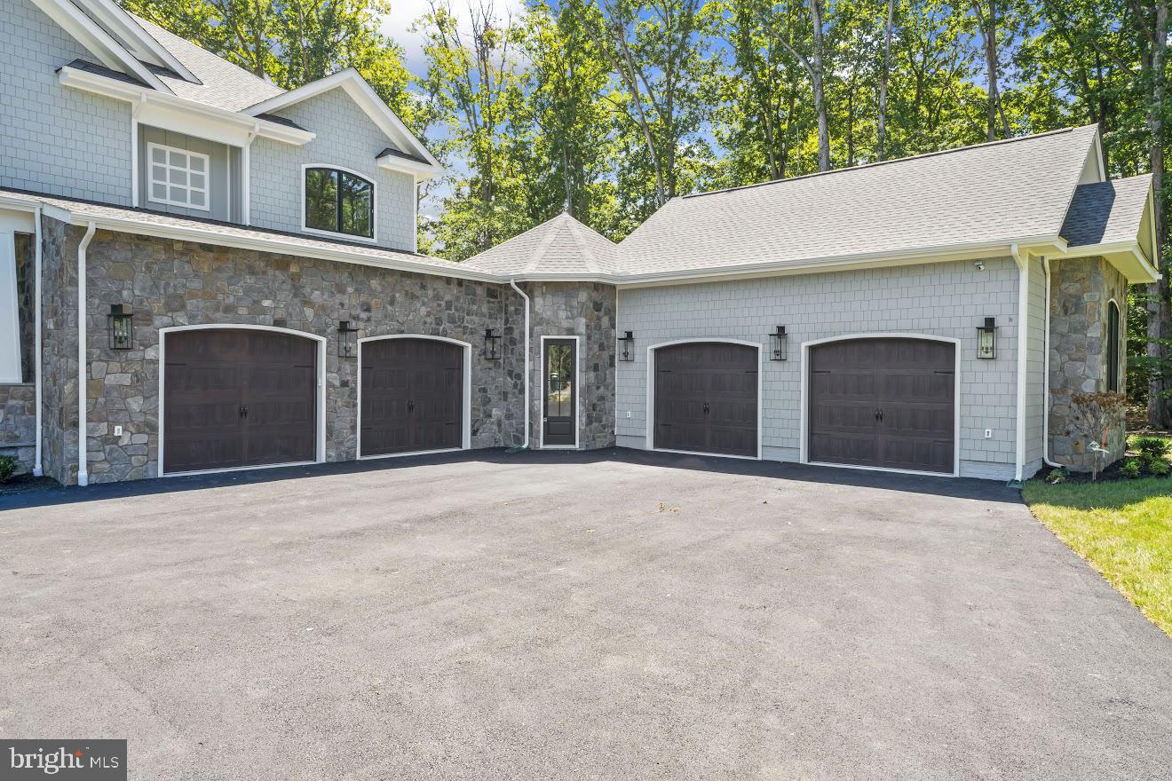 CLIFTON GREEN - Residential