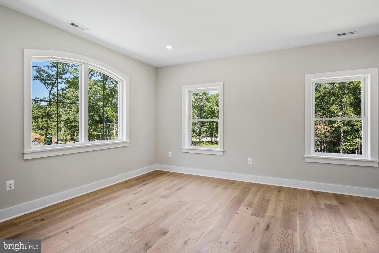 CLIFTON GREEN - Residential