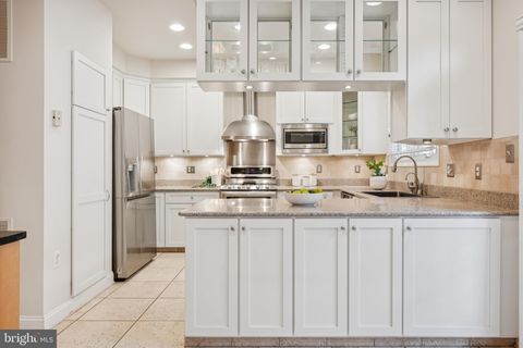 5328 43RD STREET NW WASHINGTON DC 20015