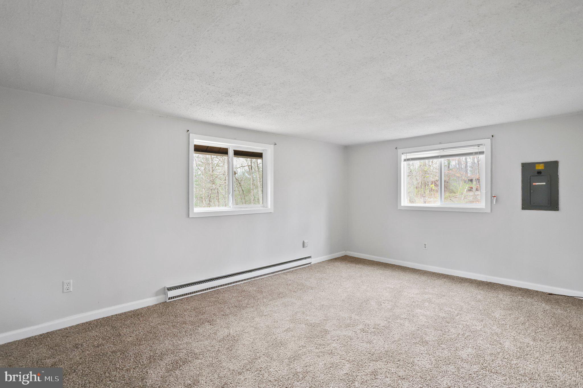 GLENWOOD FOREST - Residential