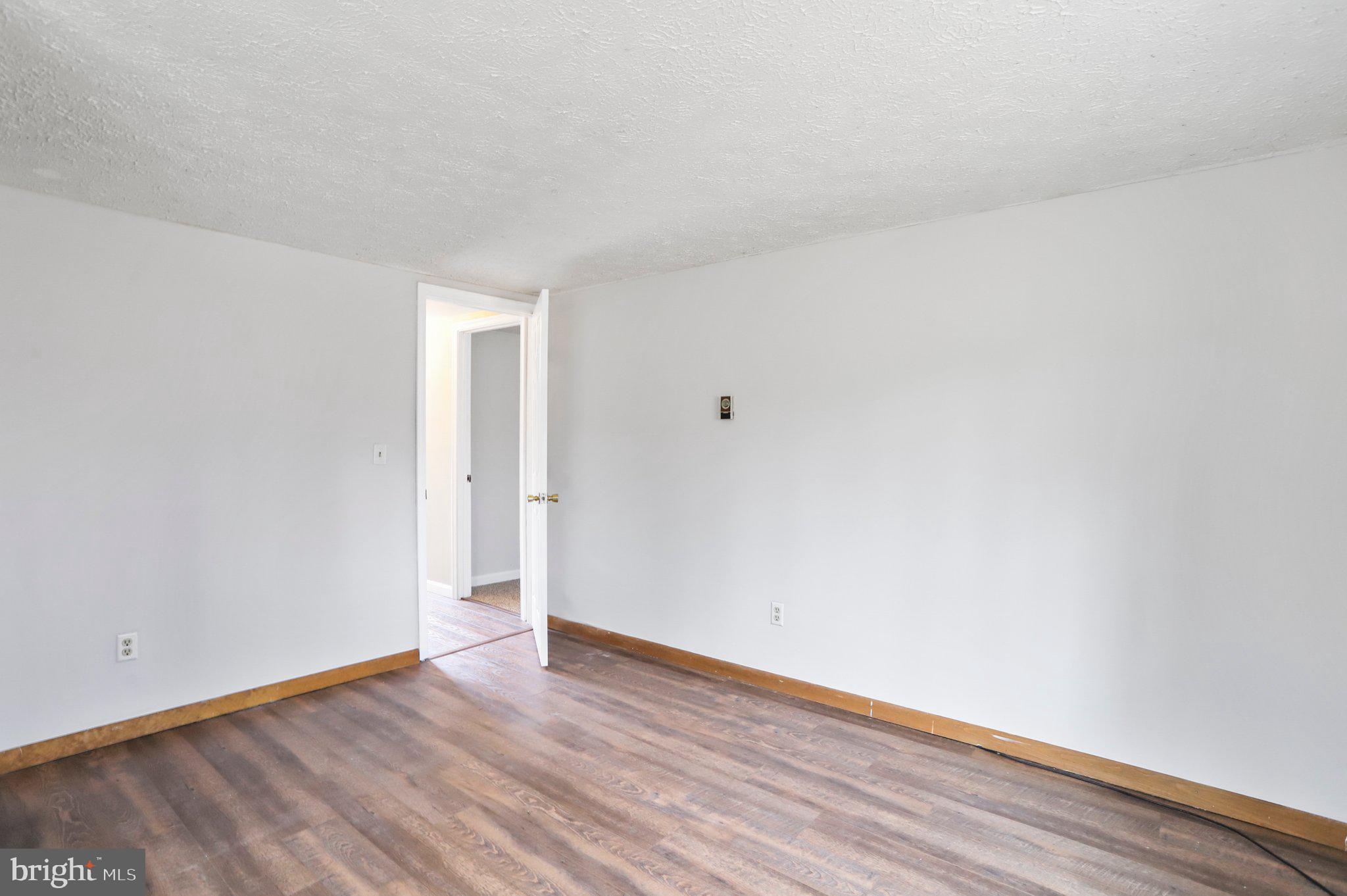 GLENWOOD FOREST - Residential