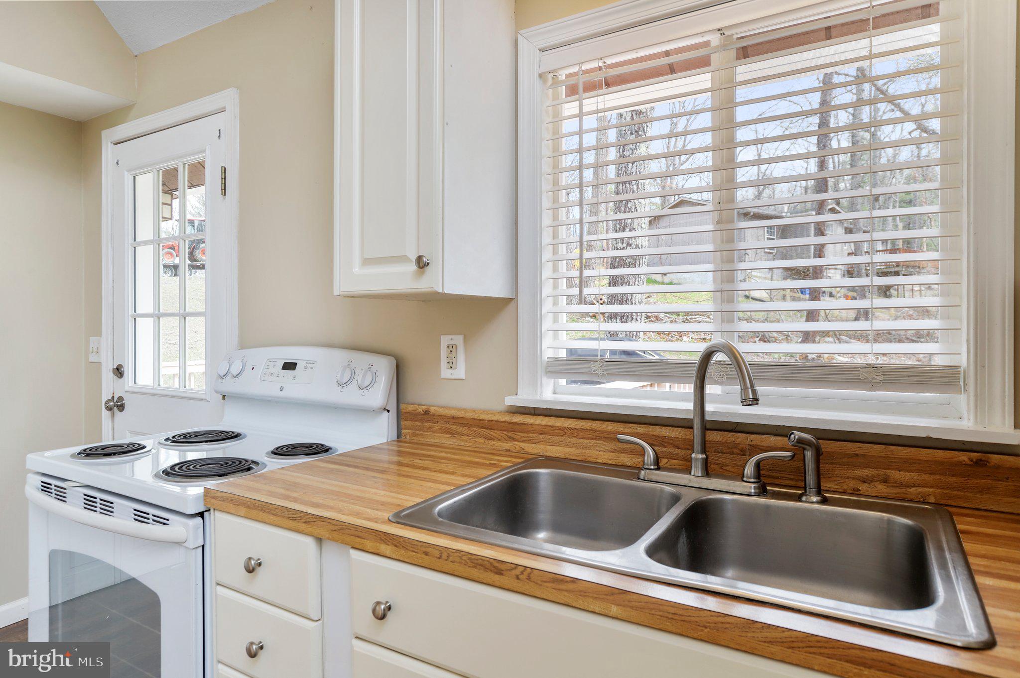 GLENWOOD FOREST - Residential