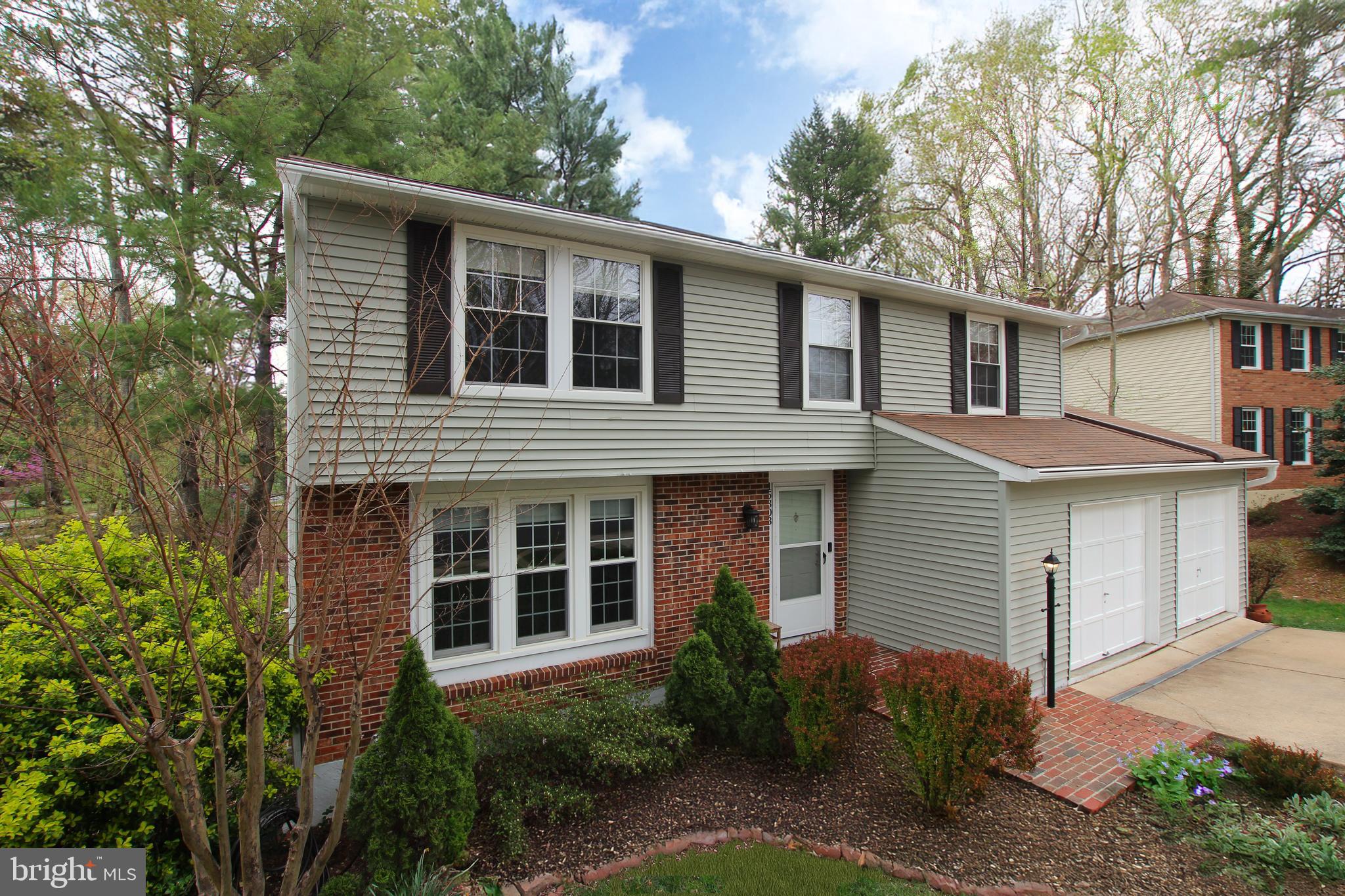 MONTCLAIR/COUNTRY CLUB - Residential