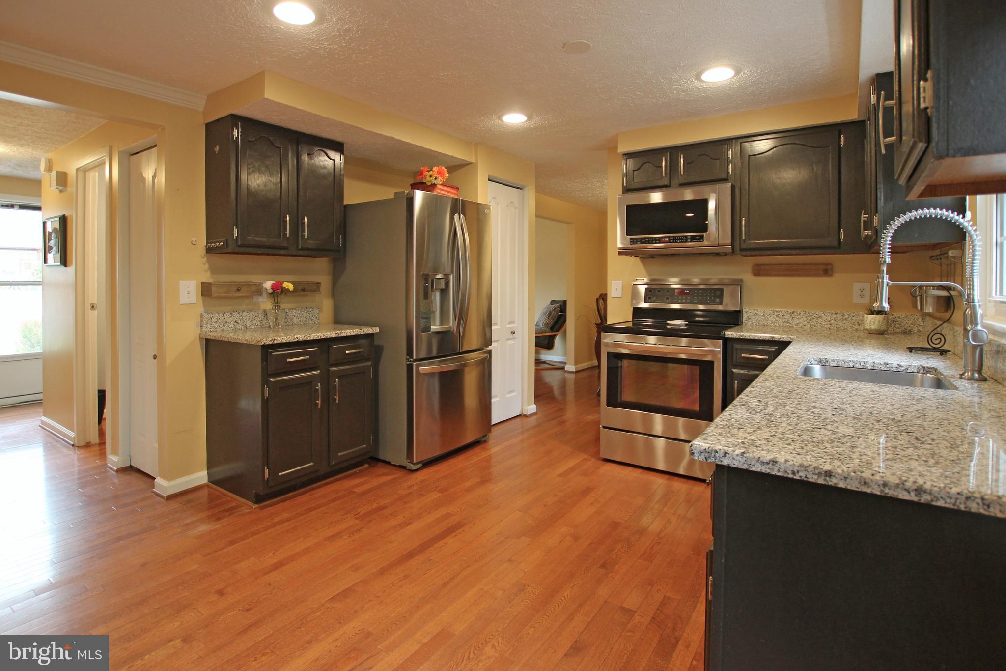 MONTCLAIR/COUNTRY CLUB - Residential