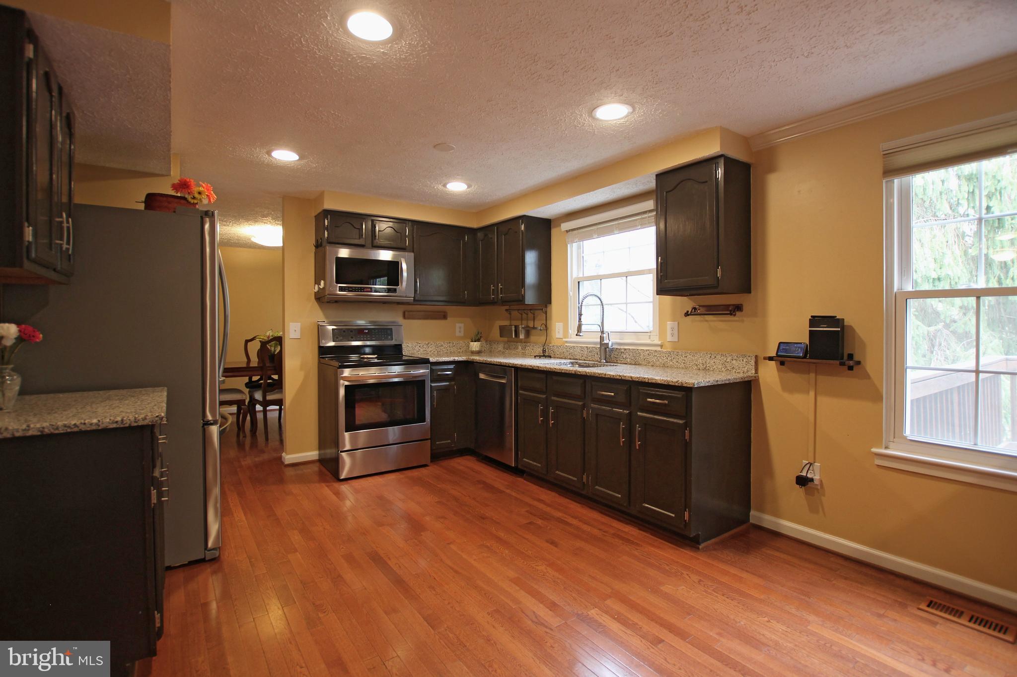 MONTCLAIR/COUNTRY CLUB - Residential