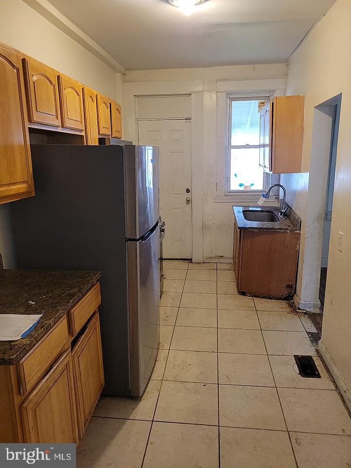 FRANKFORD GARDENS SHOPPING CENTER - Residential