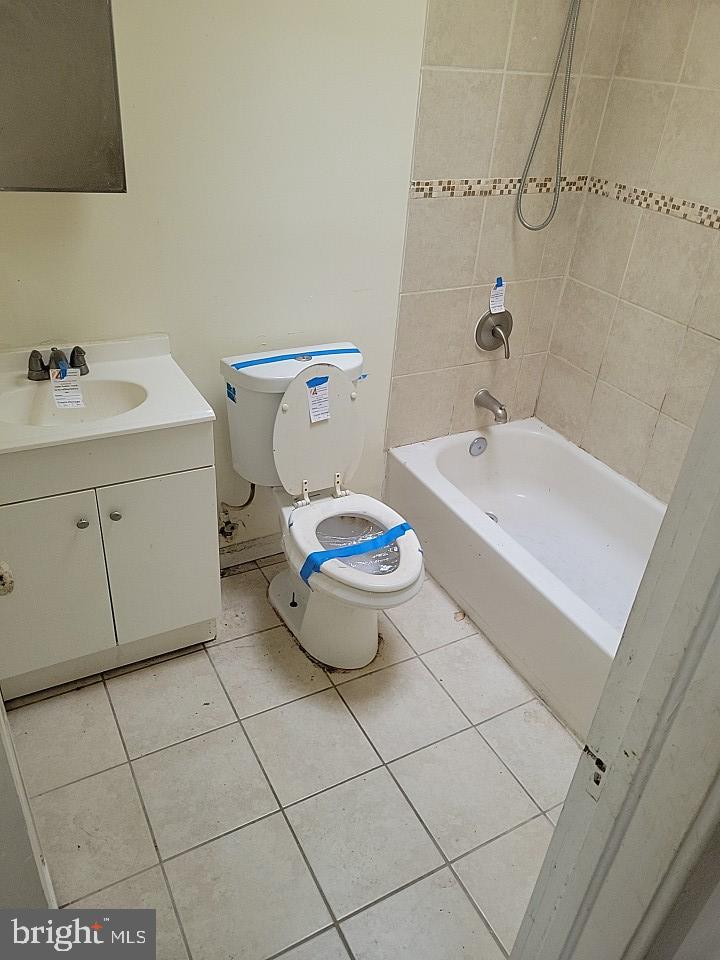 FRANKFORD GARDENS SHOPPING CENTER - Residential