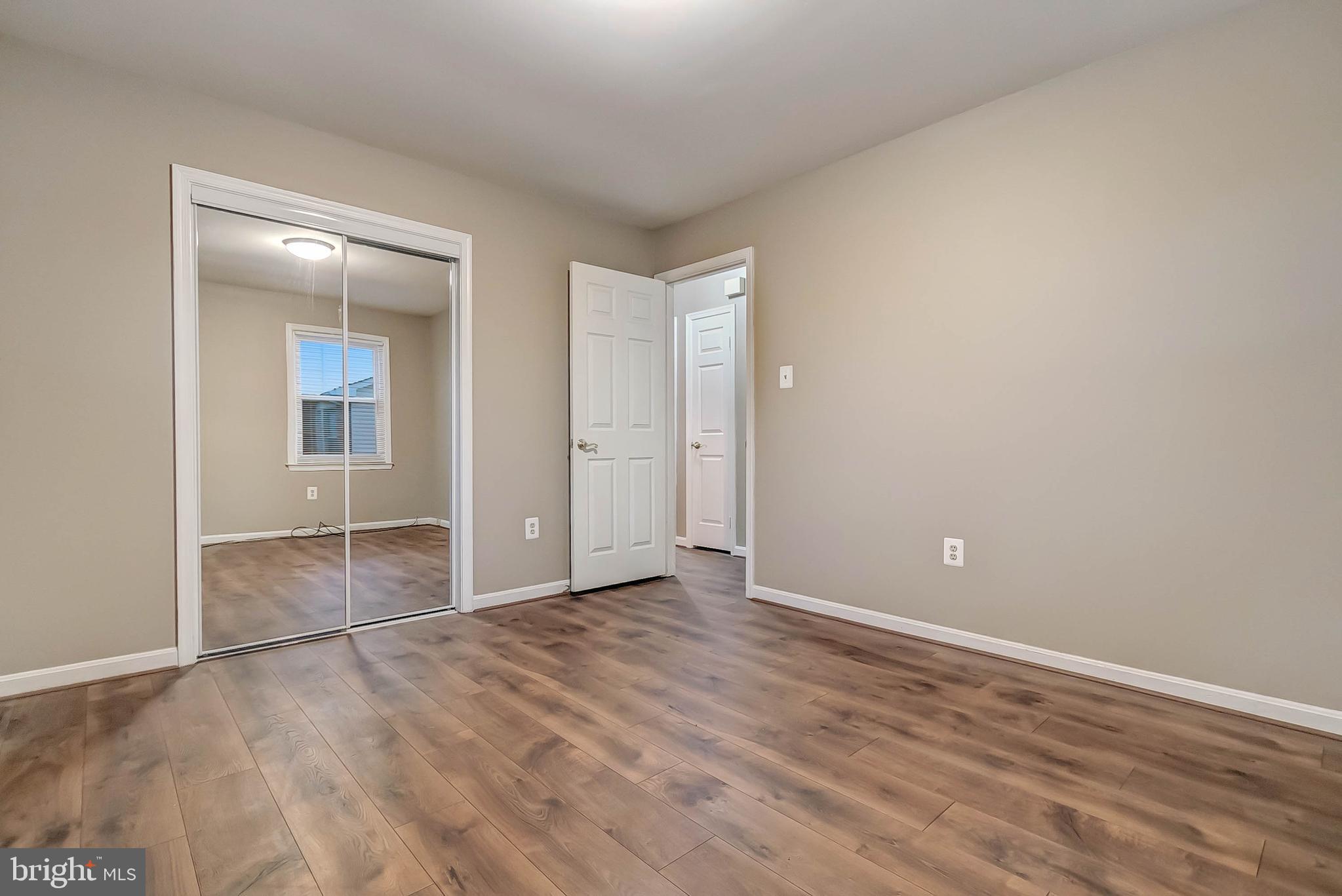 DEN LEE ACRES - Residential