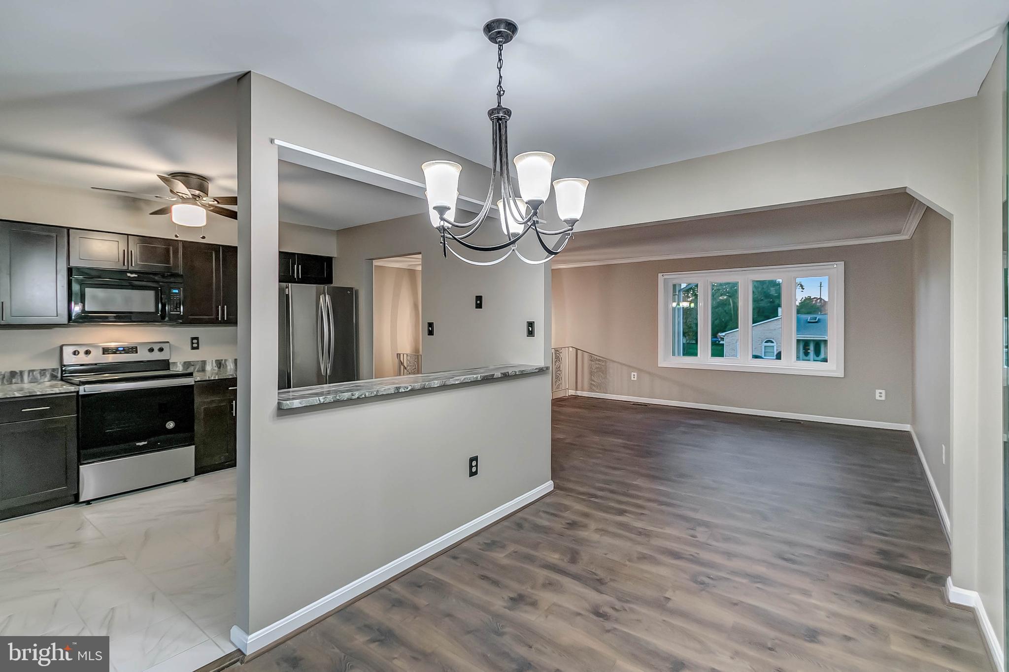 DEN LEE ACRES - Residential