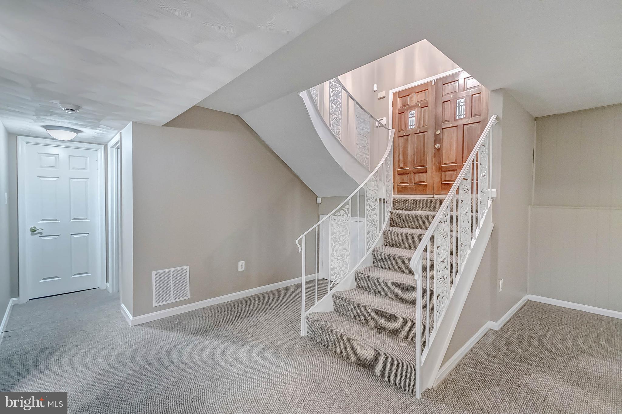 DEN LEE ACRES - Residential