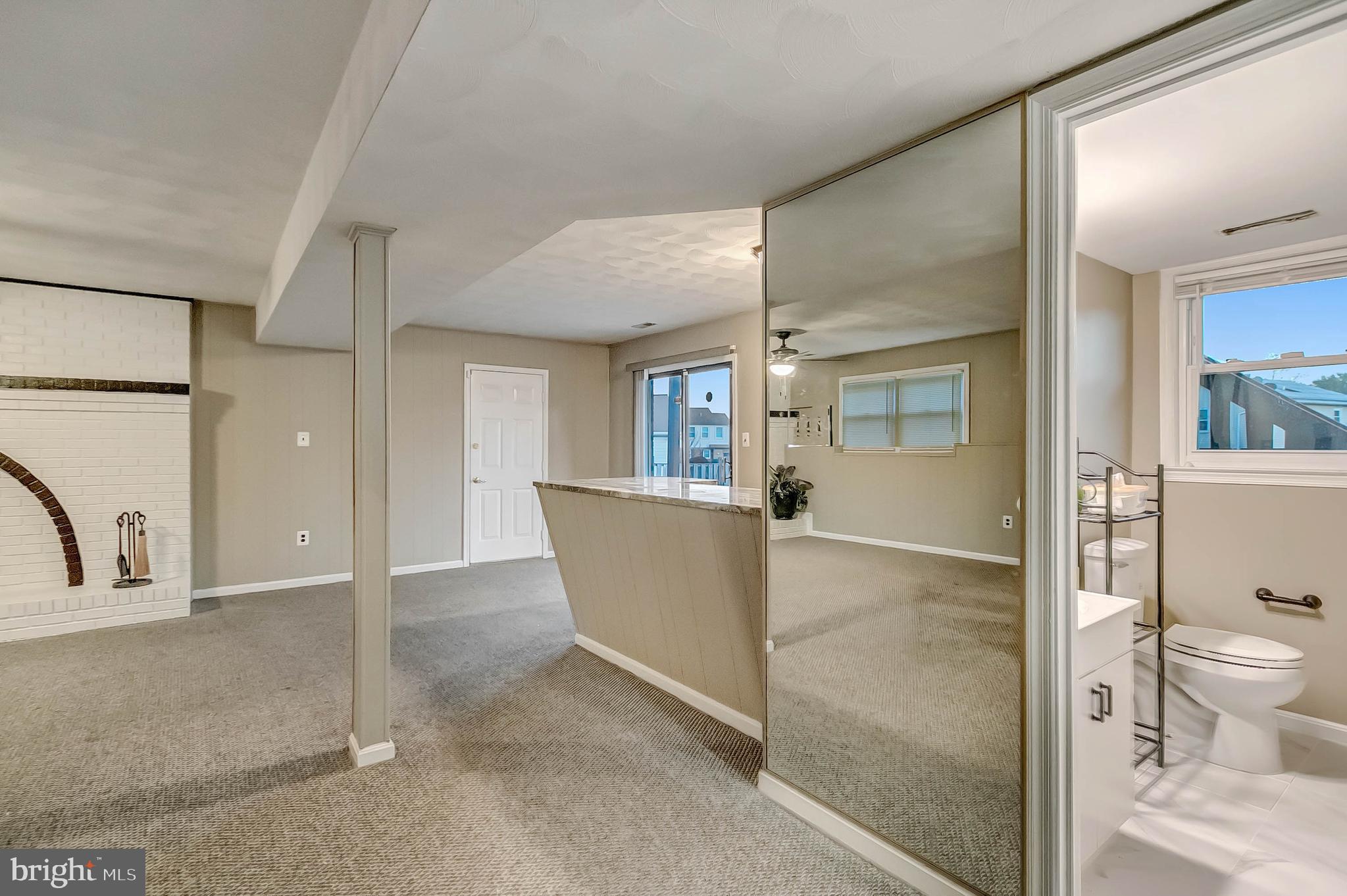 DEN LEE ACRES - Residential