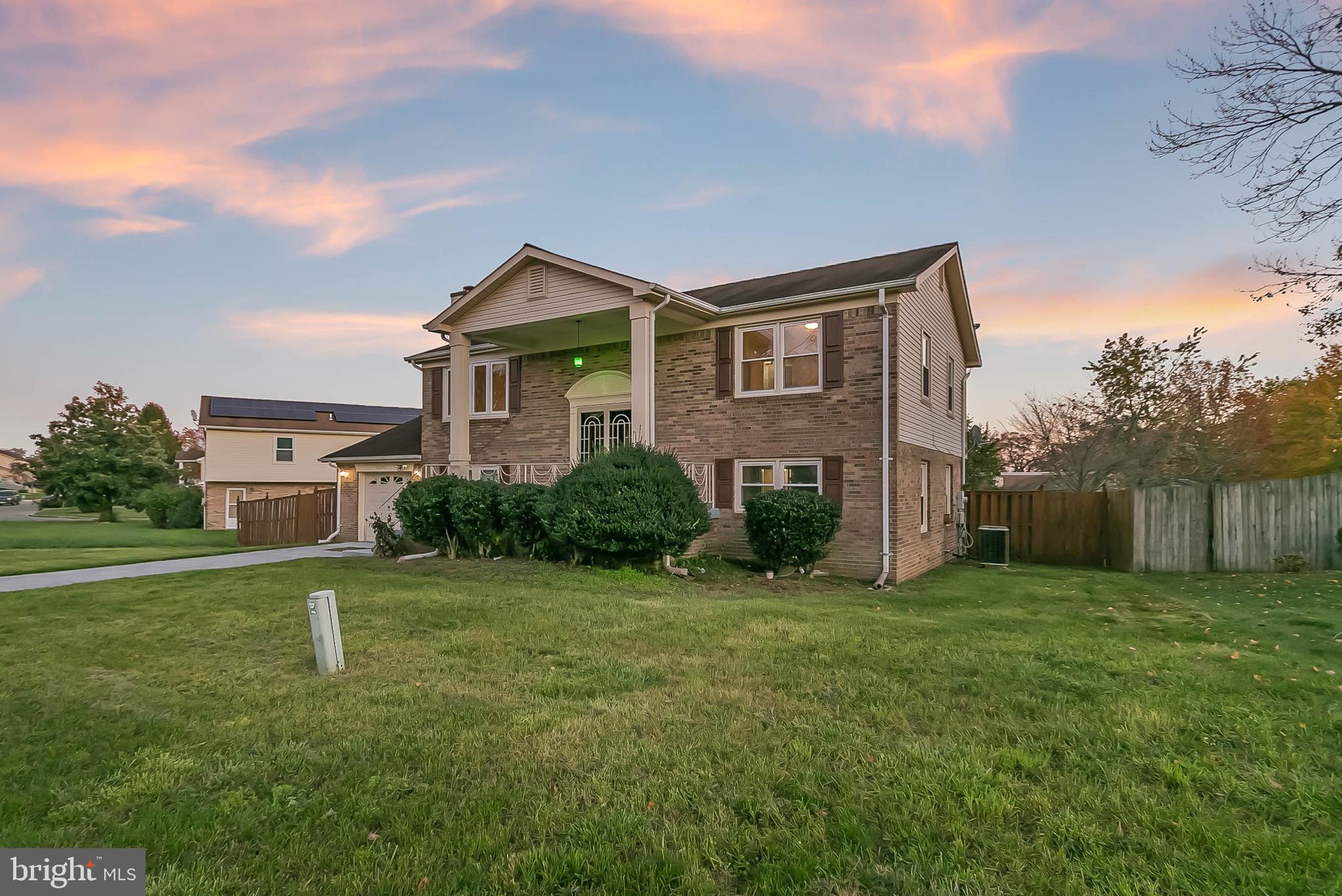 DEN LEE ACRES - Residential