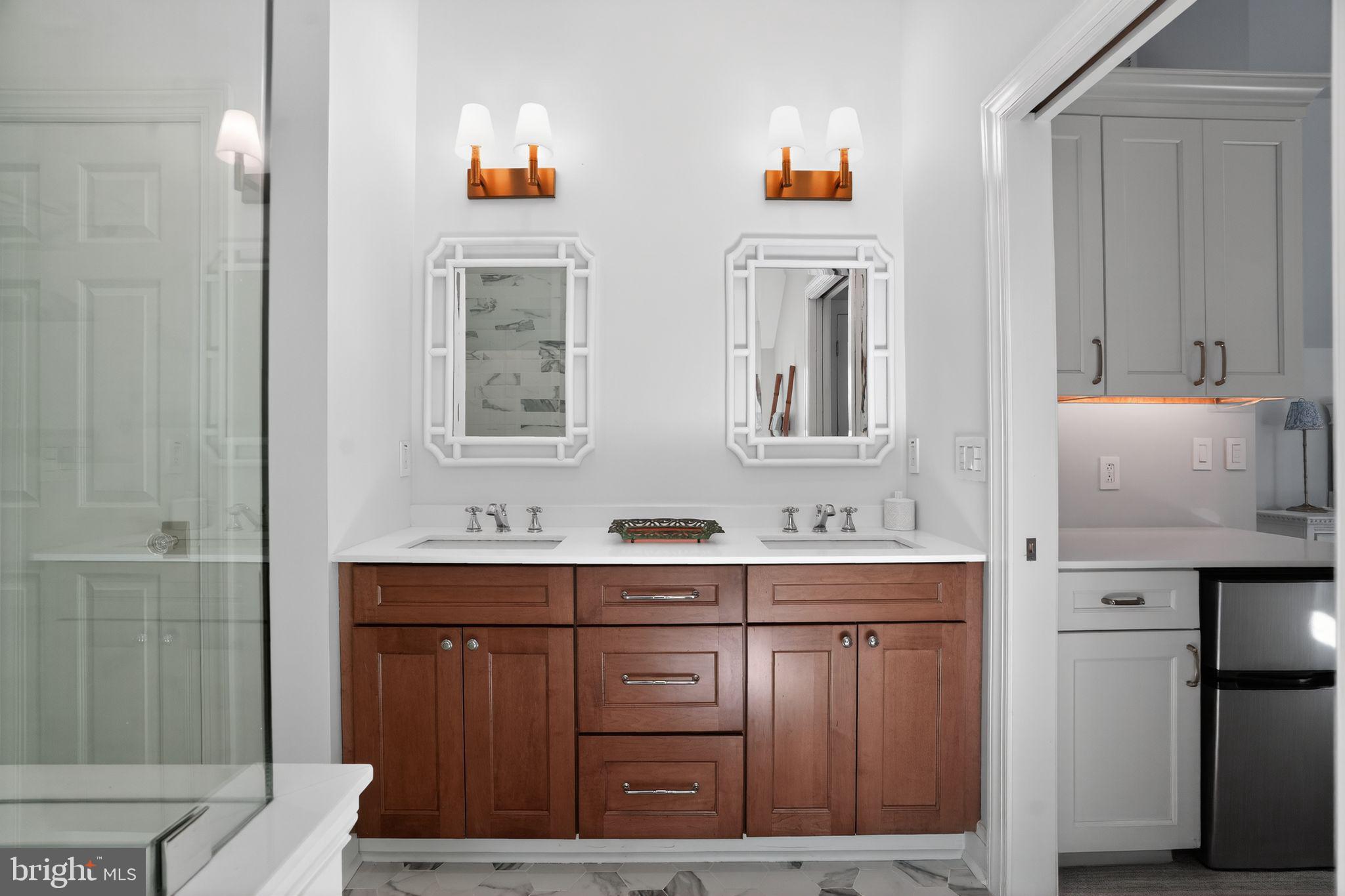 OAKHURST - Residential