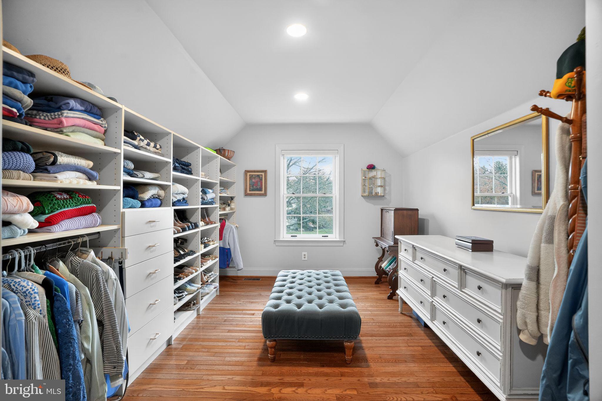 OAKHURST - Residential