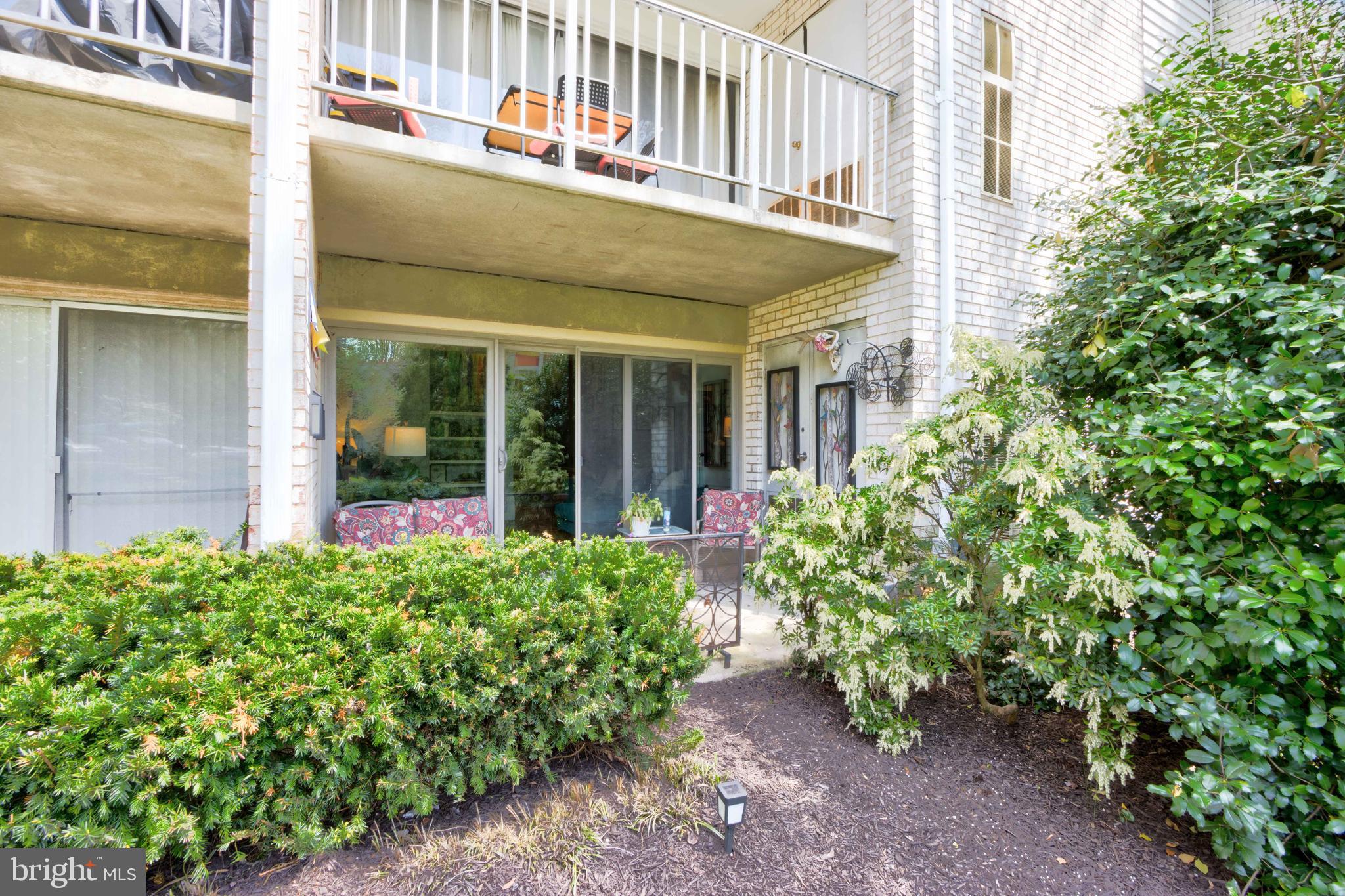 NORTH CREEK VILLAS - Residential