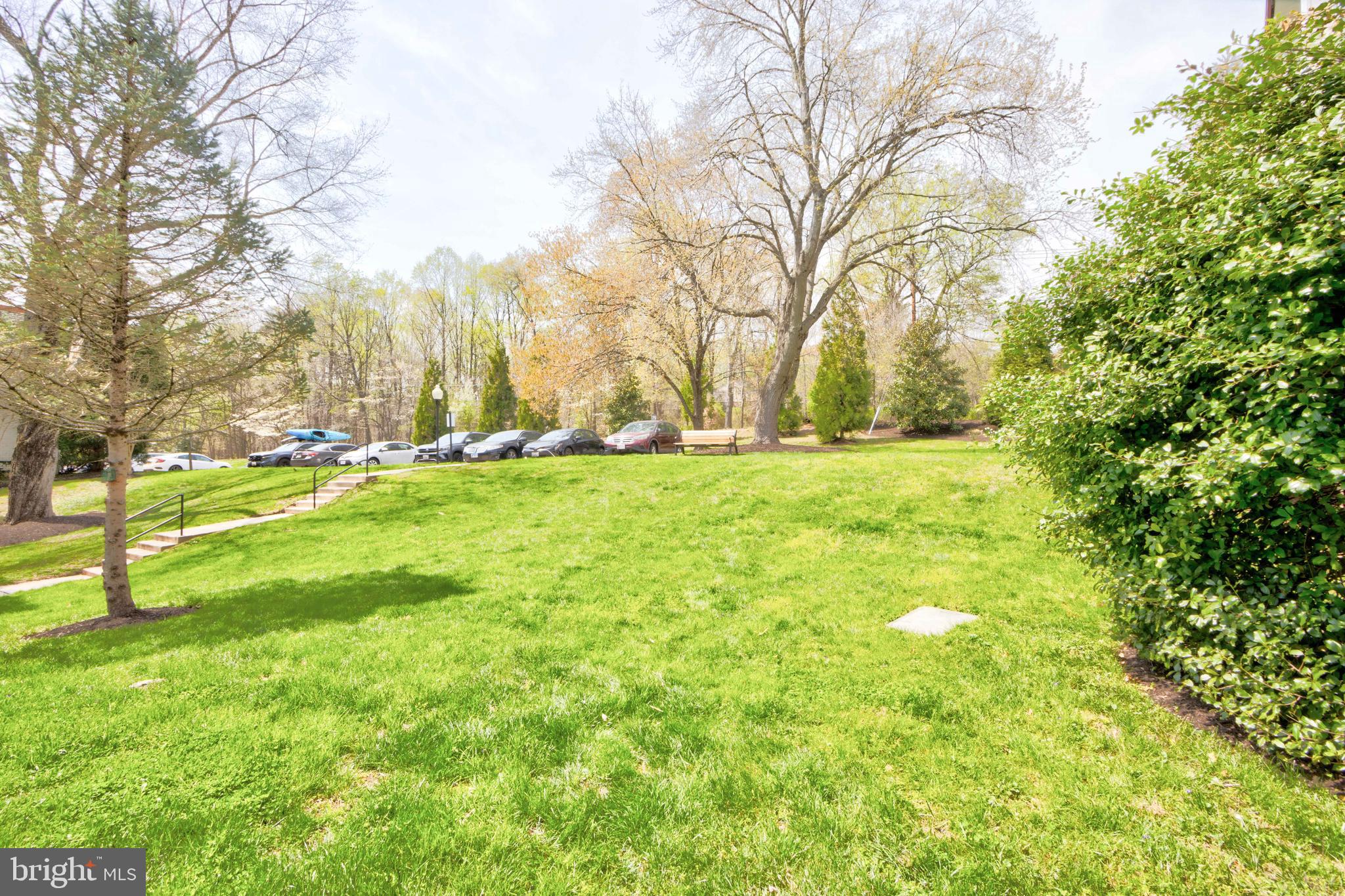 NORTH CREEK VILLAS - Residential