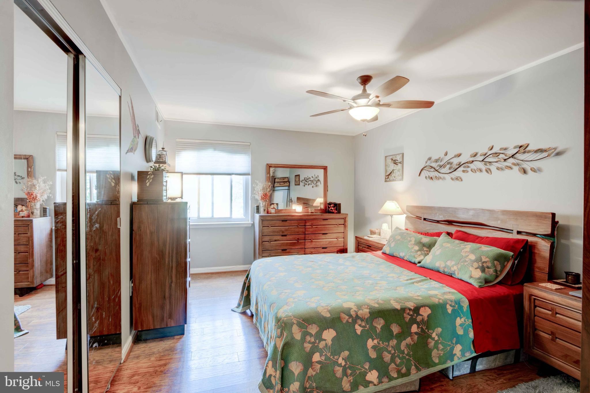 NORTH CREEK VILLAS - Residential