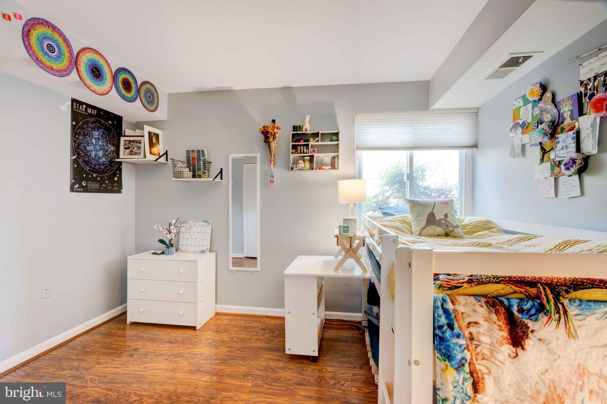 NORTH CREEK VILLAS - Residential