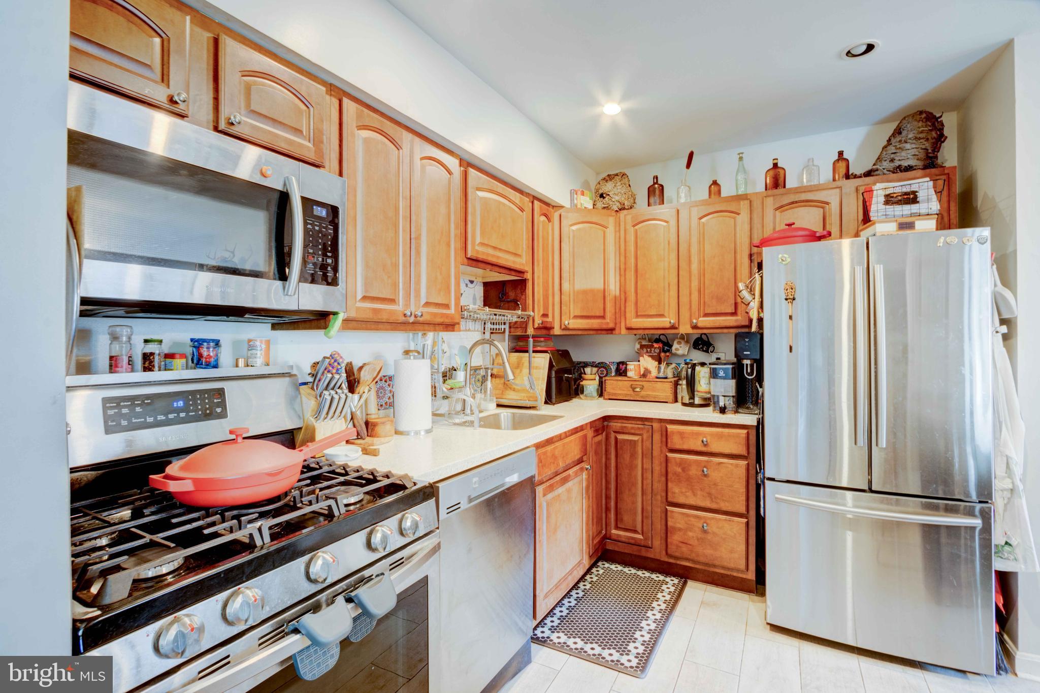 NORTH CREEK VILLAS - Residential