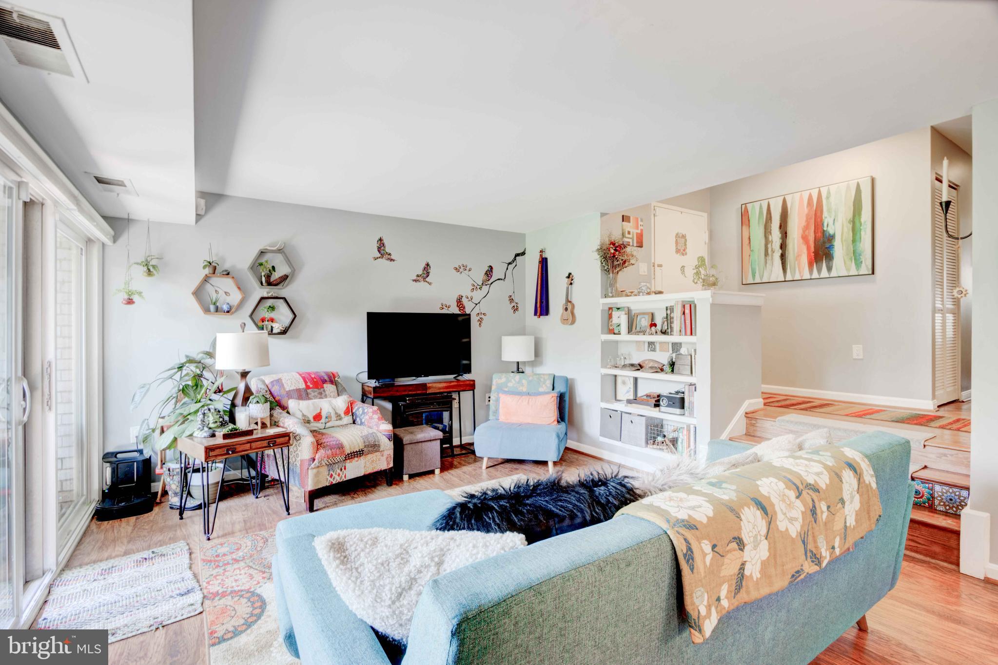 NORTH CREEK VILLAS - Residential