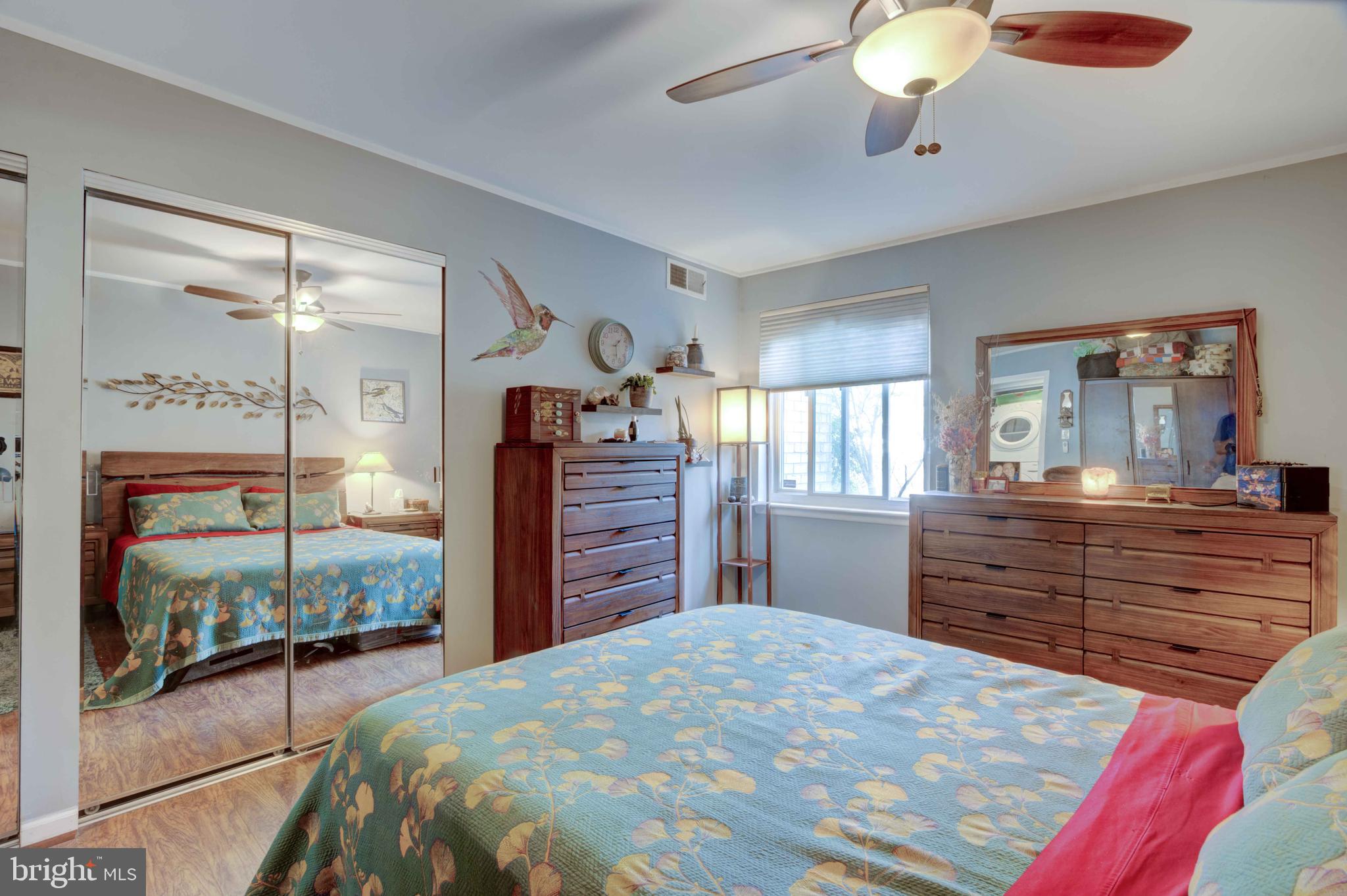 NORTH CREEK VILLAS - Residential