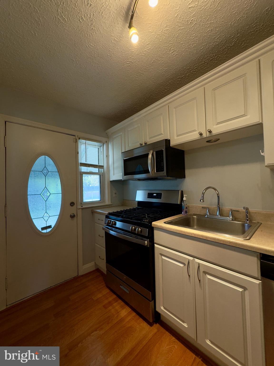 MORRELL PARK - Residential Lease