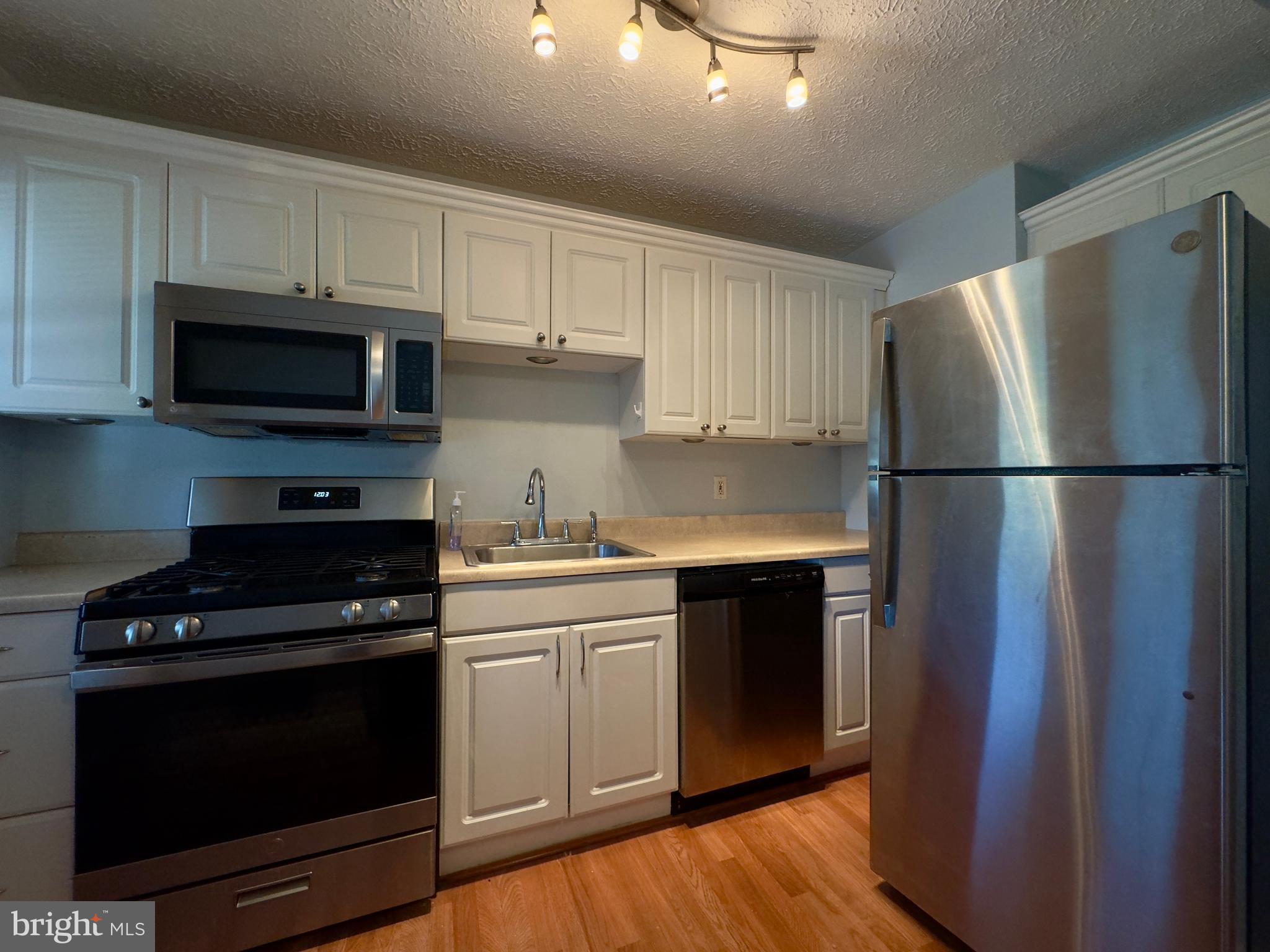 MORRELL PARK - Residential Lease