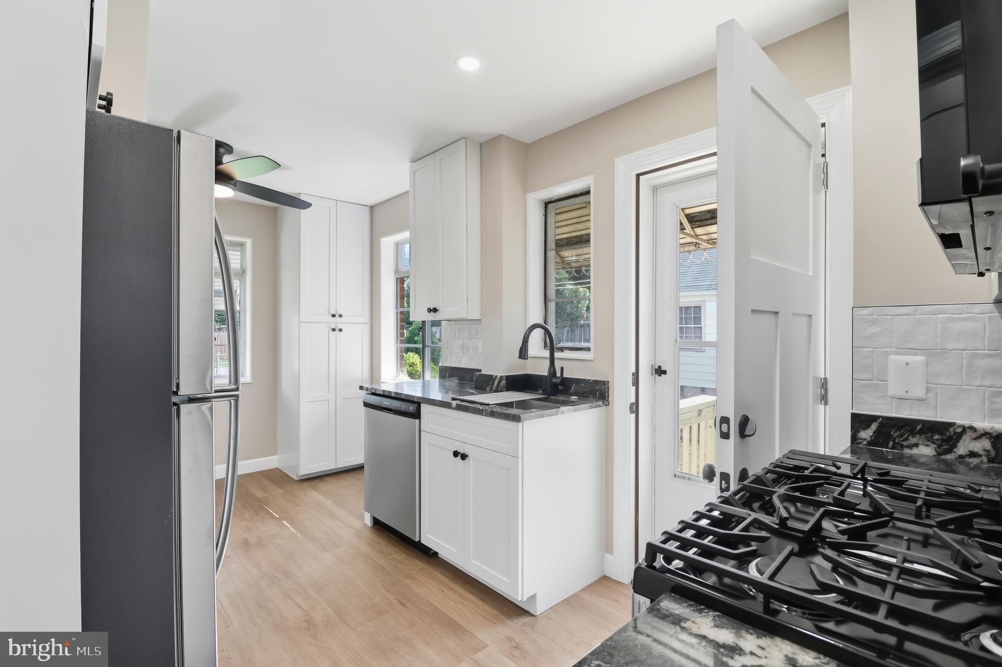 HUNTINGTON - Residential