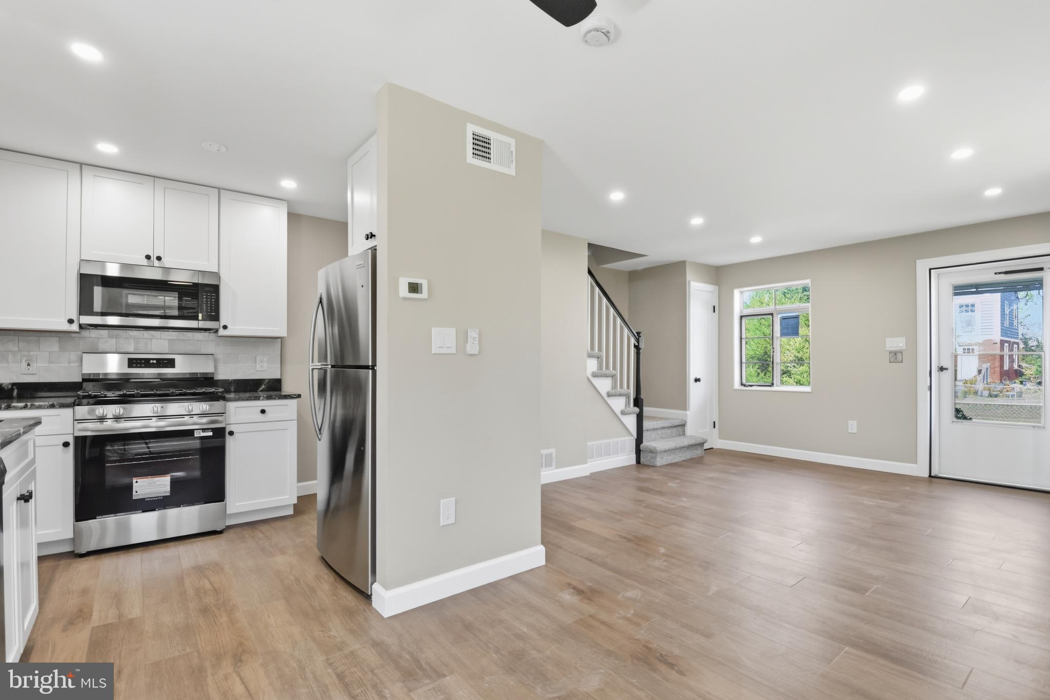 HUNTINGTON - Residential