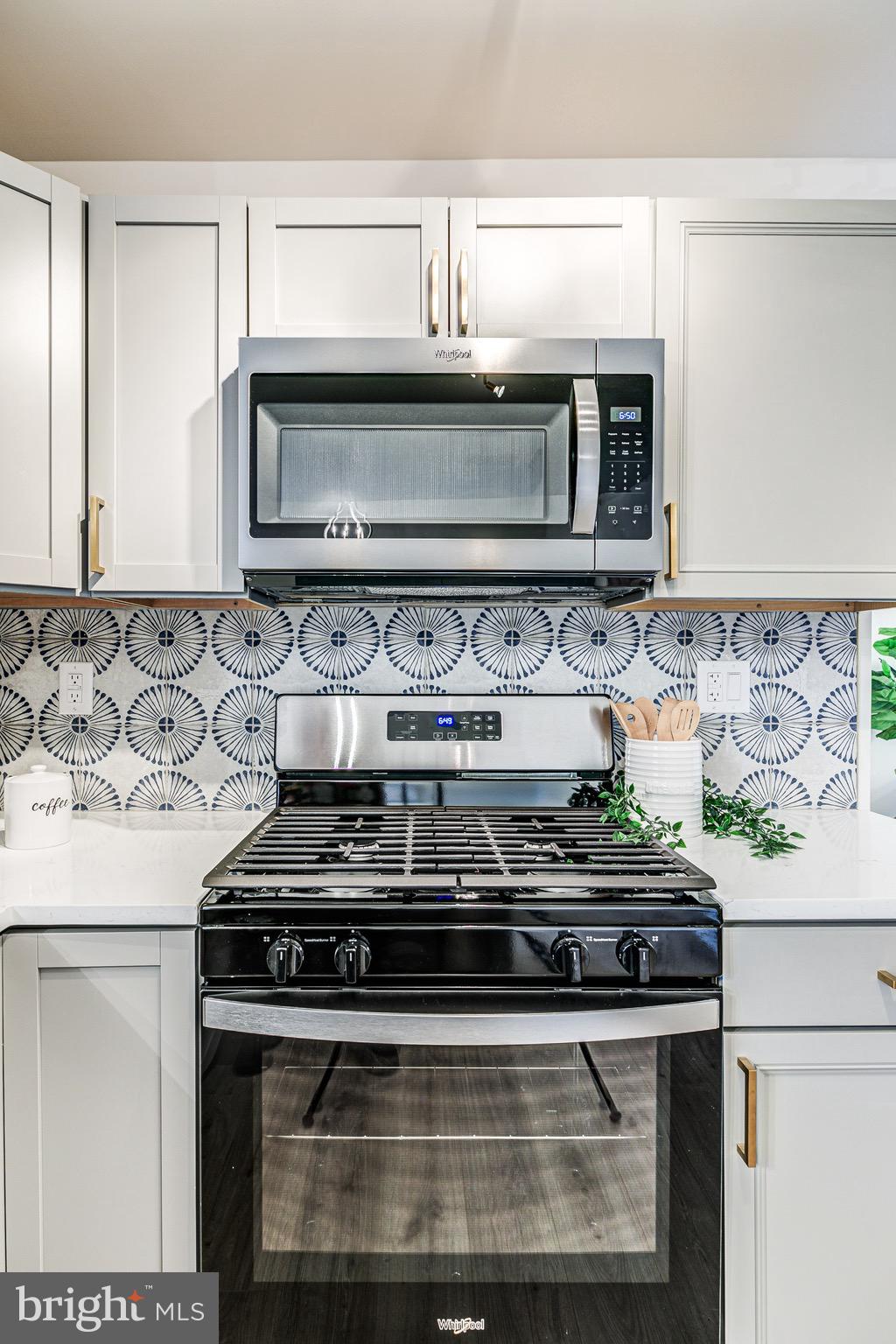 GLYNDON GATE - Residential