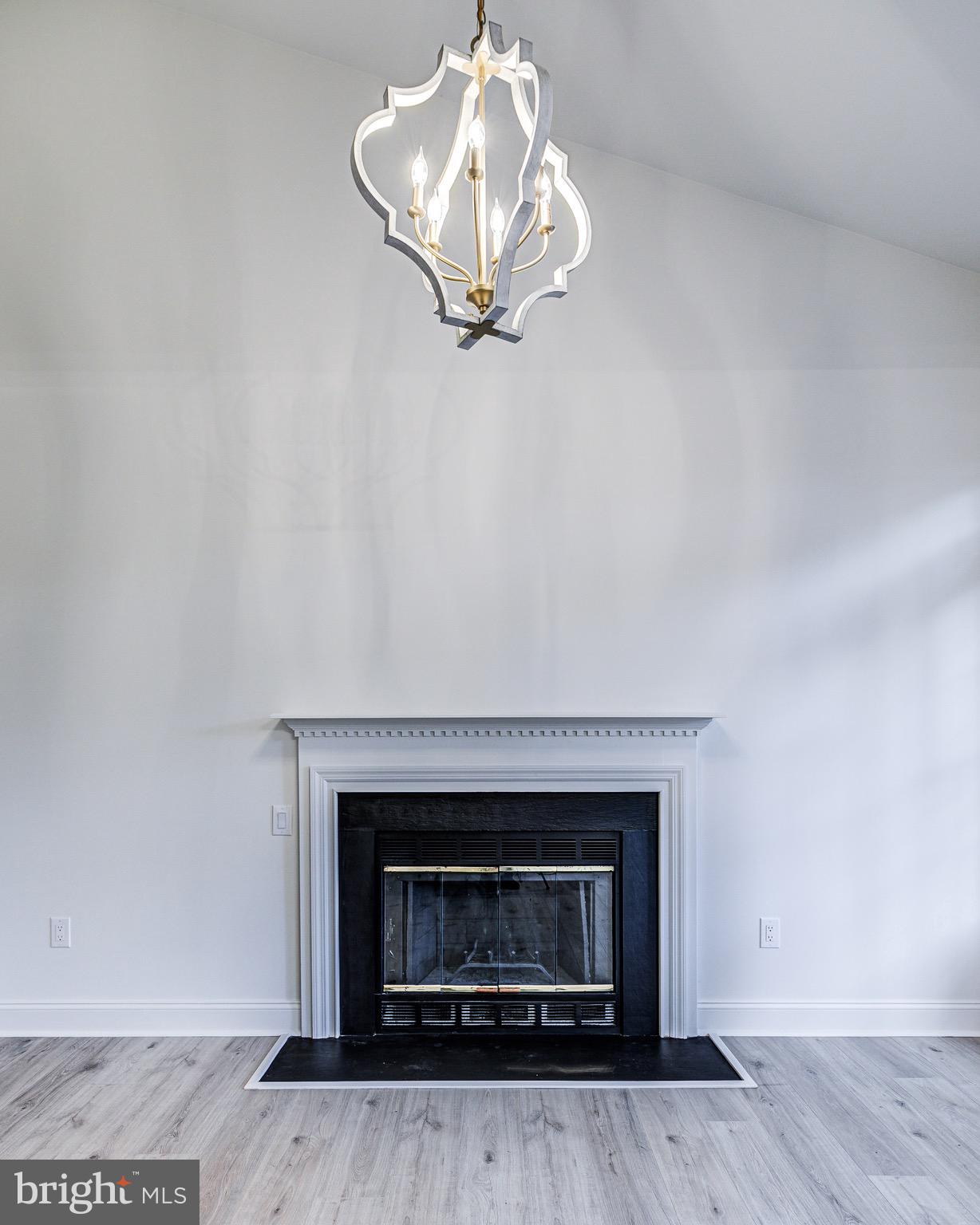 GLYNDON GATE - Residential