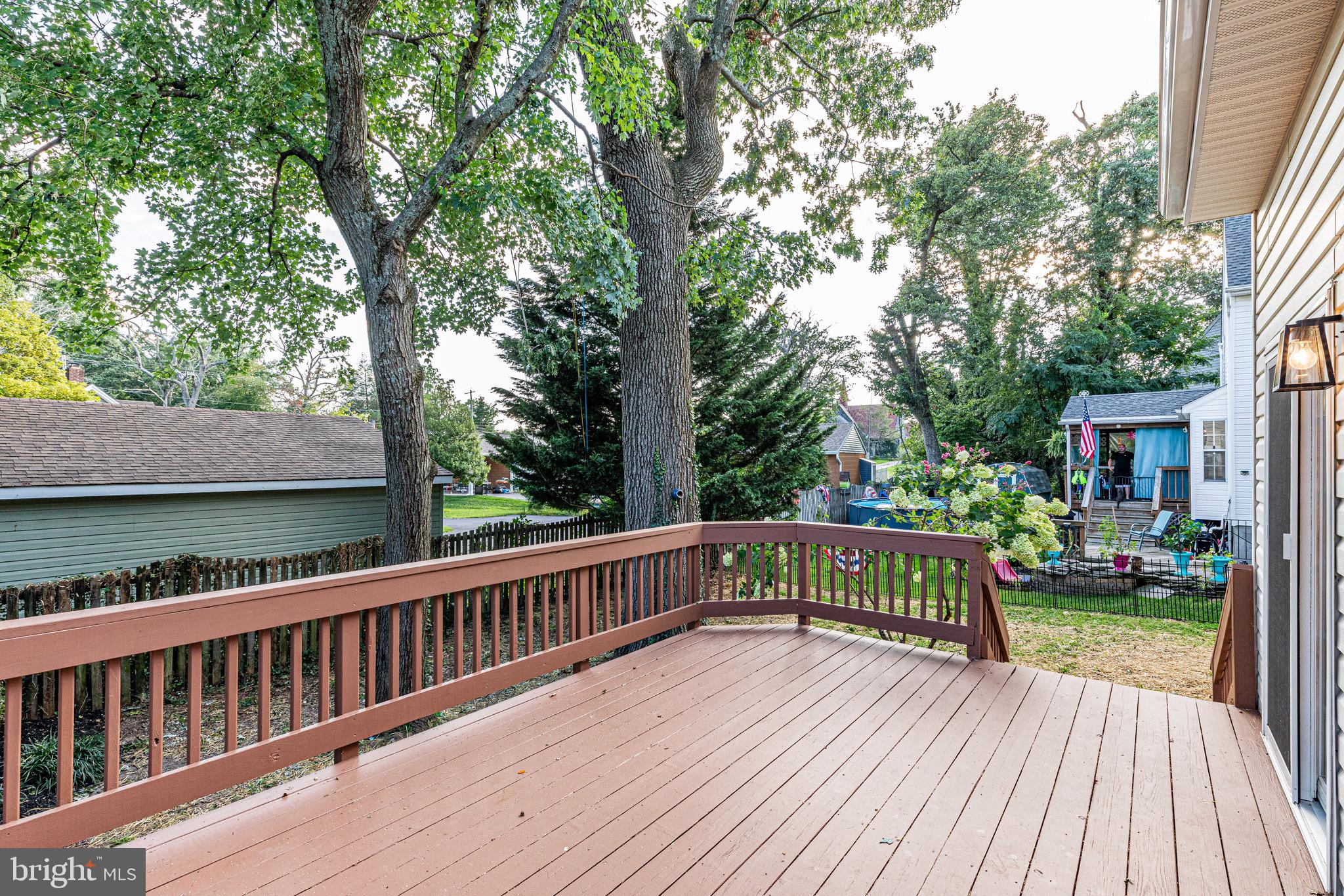 GLYNDON GATE - Residential