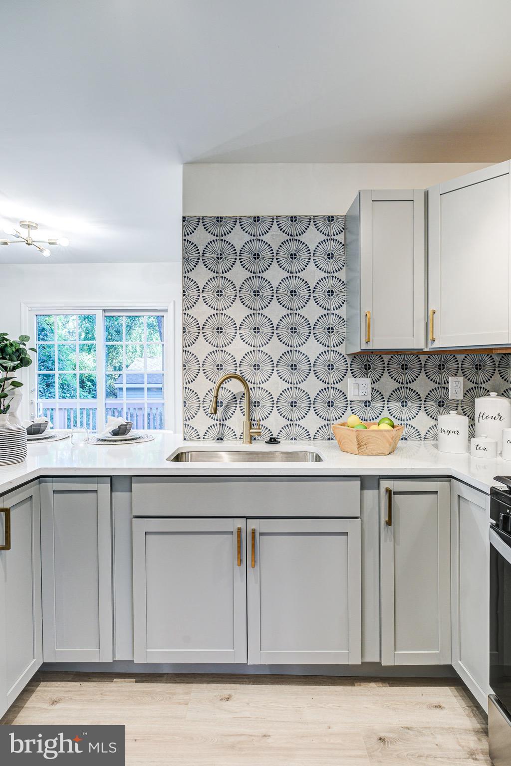 GLYNDON GATE - Residential