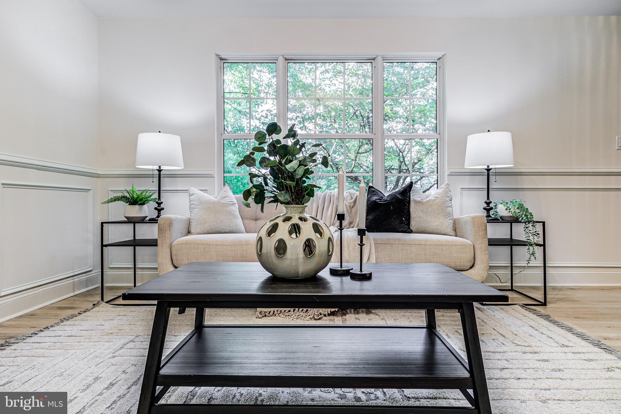 GLYNDON GATE - Residential