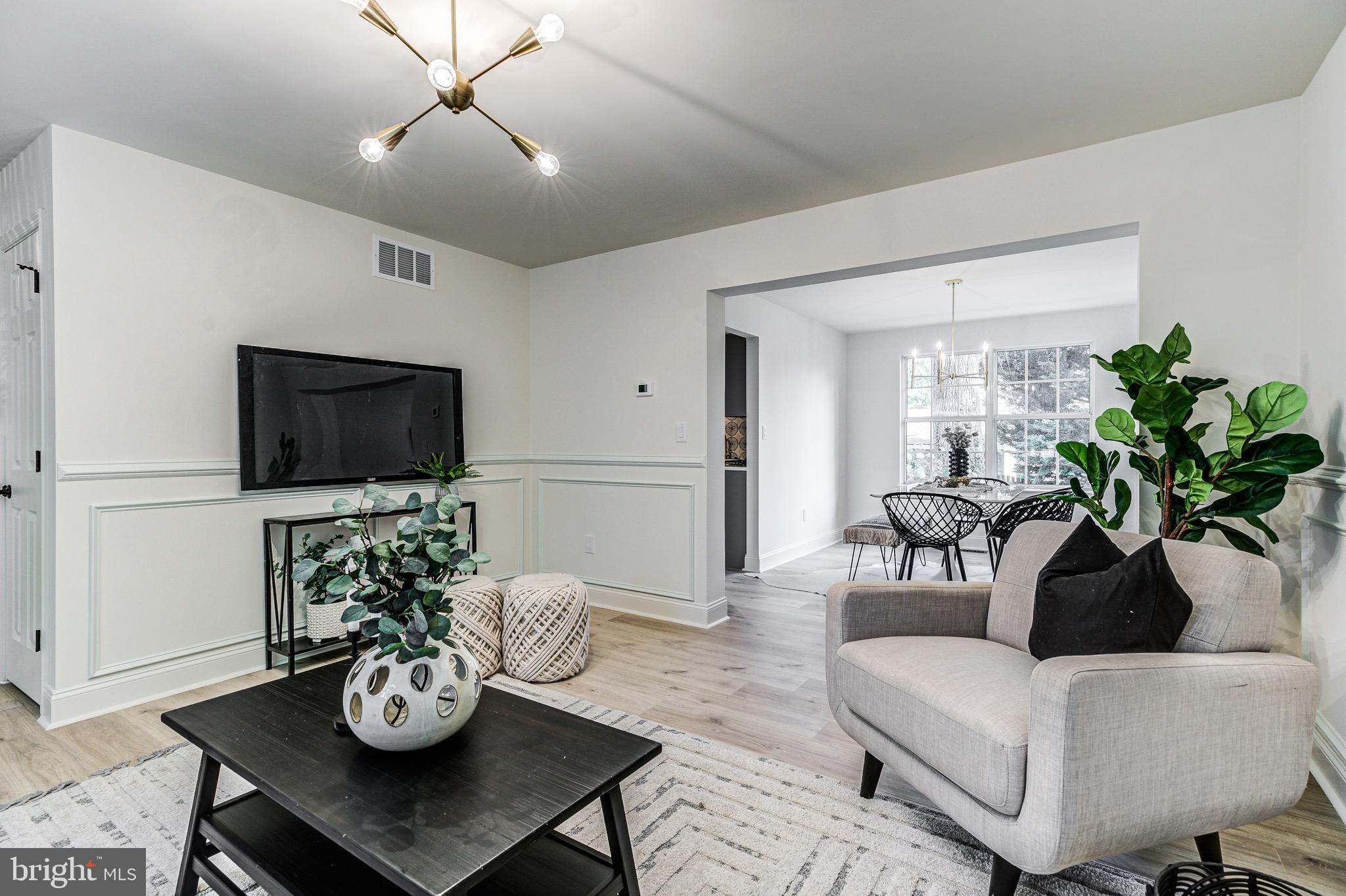 GLYNDON GATE - Residential