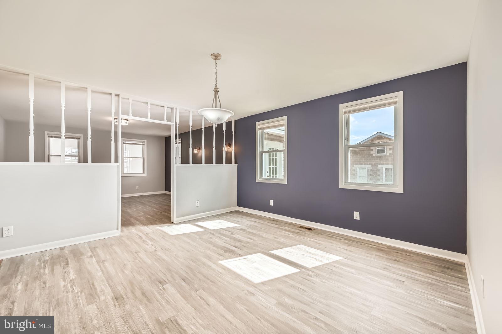 MIDDLE RIVER - Residential