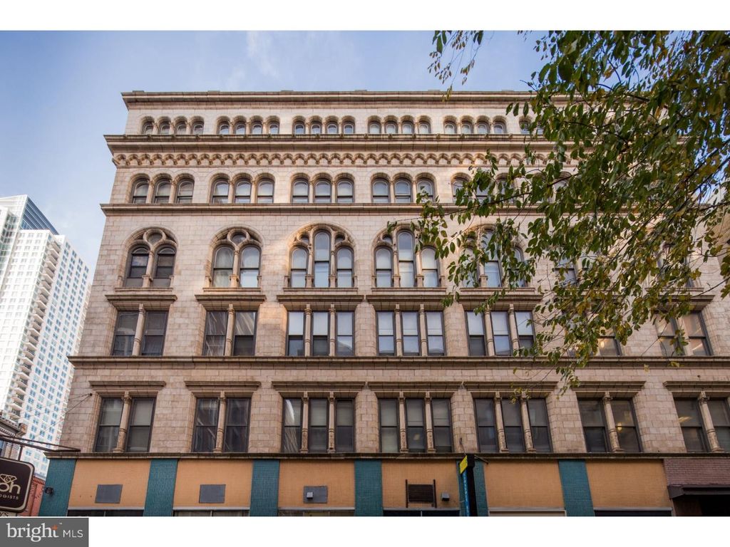 Photo of 701 Sansom Street #305, PHILADELPHIA, PA 19106 (MLS # PAPH2535938)