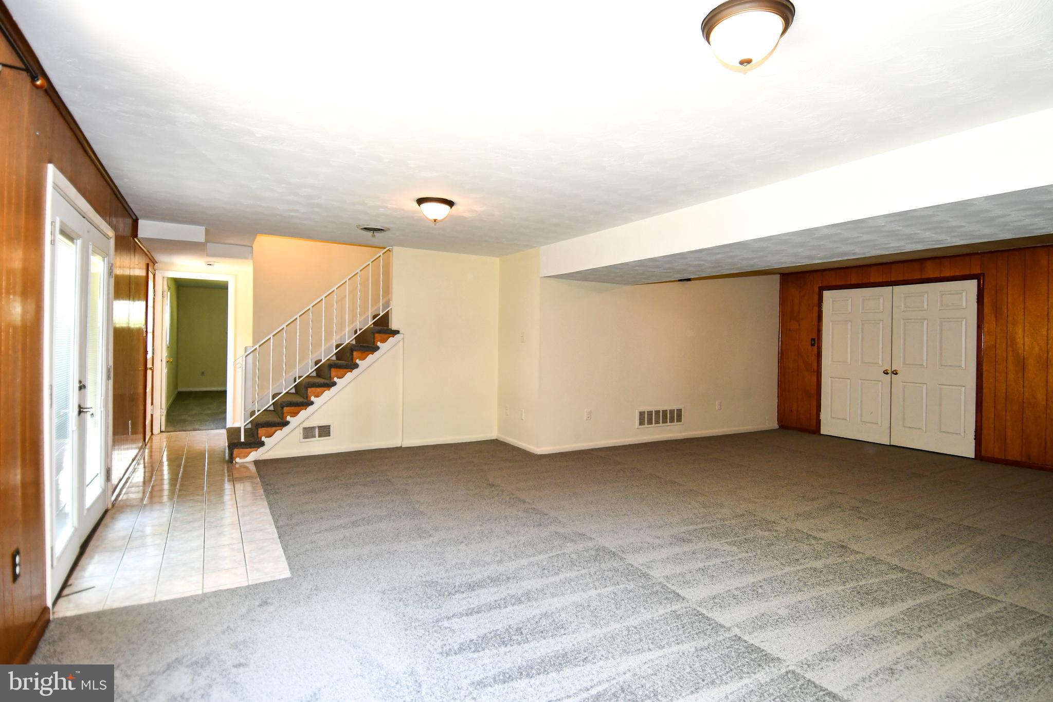 BRIANWOODS - Residential Lease